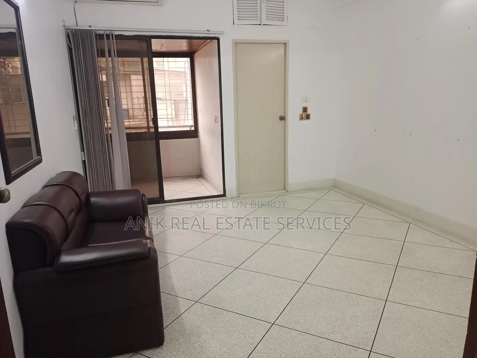 2200 Sft Semi Furnished Office Space Rent At Gulshan in Gulshan