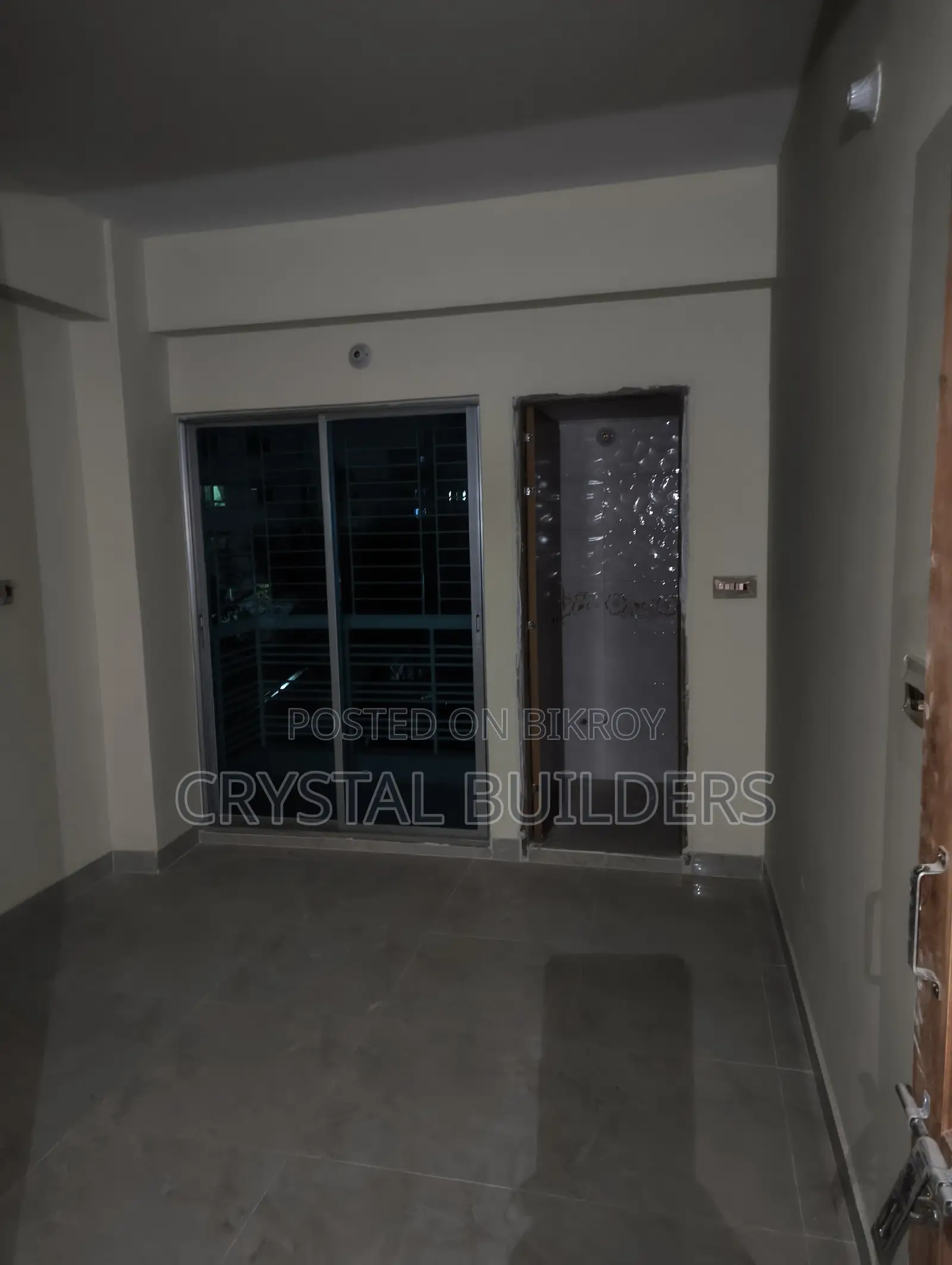 Buy Ready Plot From Banasree. Appartment sale in Banasree
