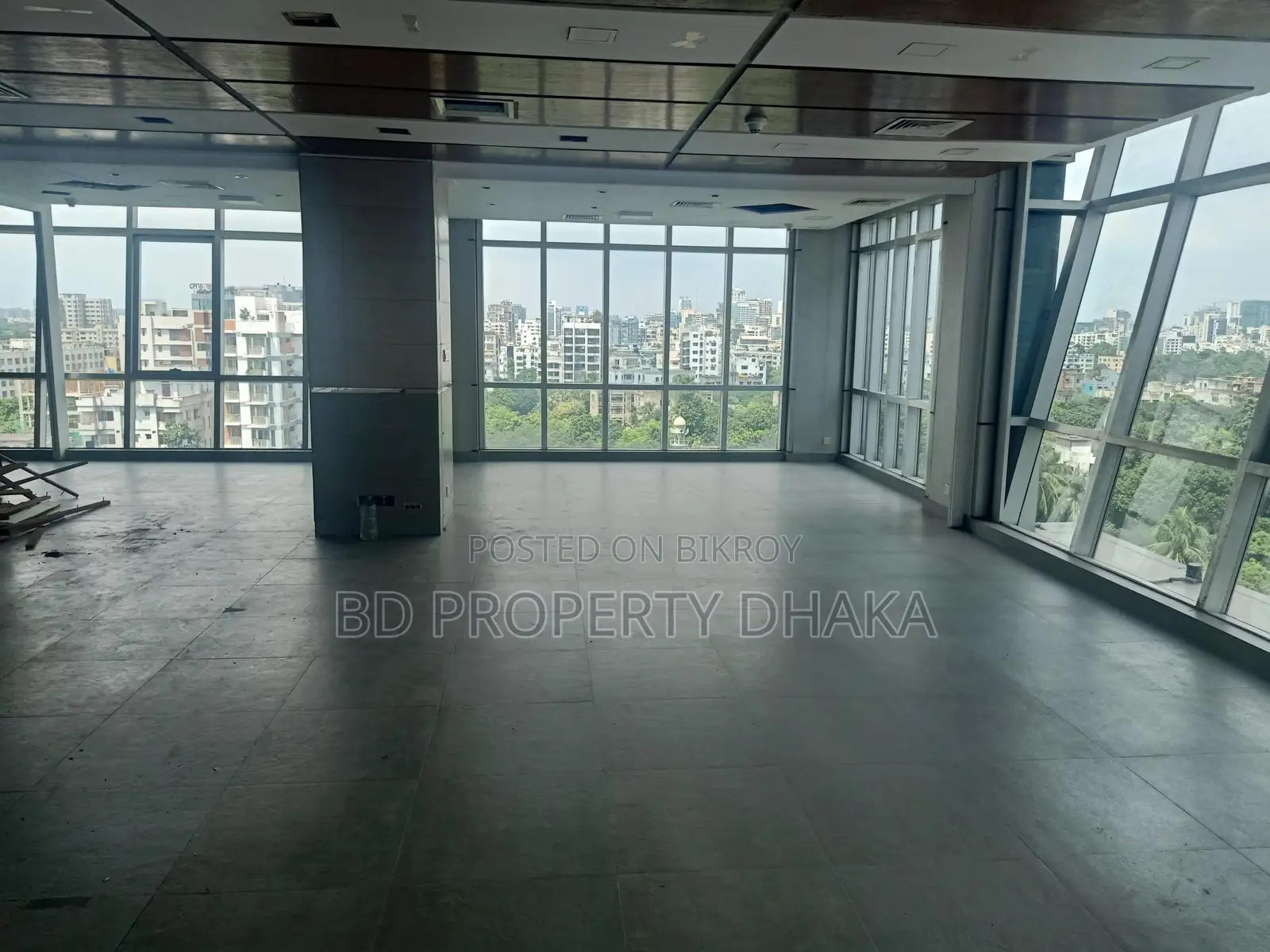 3310 Sqft Open New Commercial Space Rent in Banani in Banani