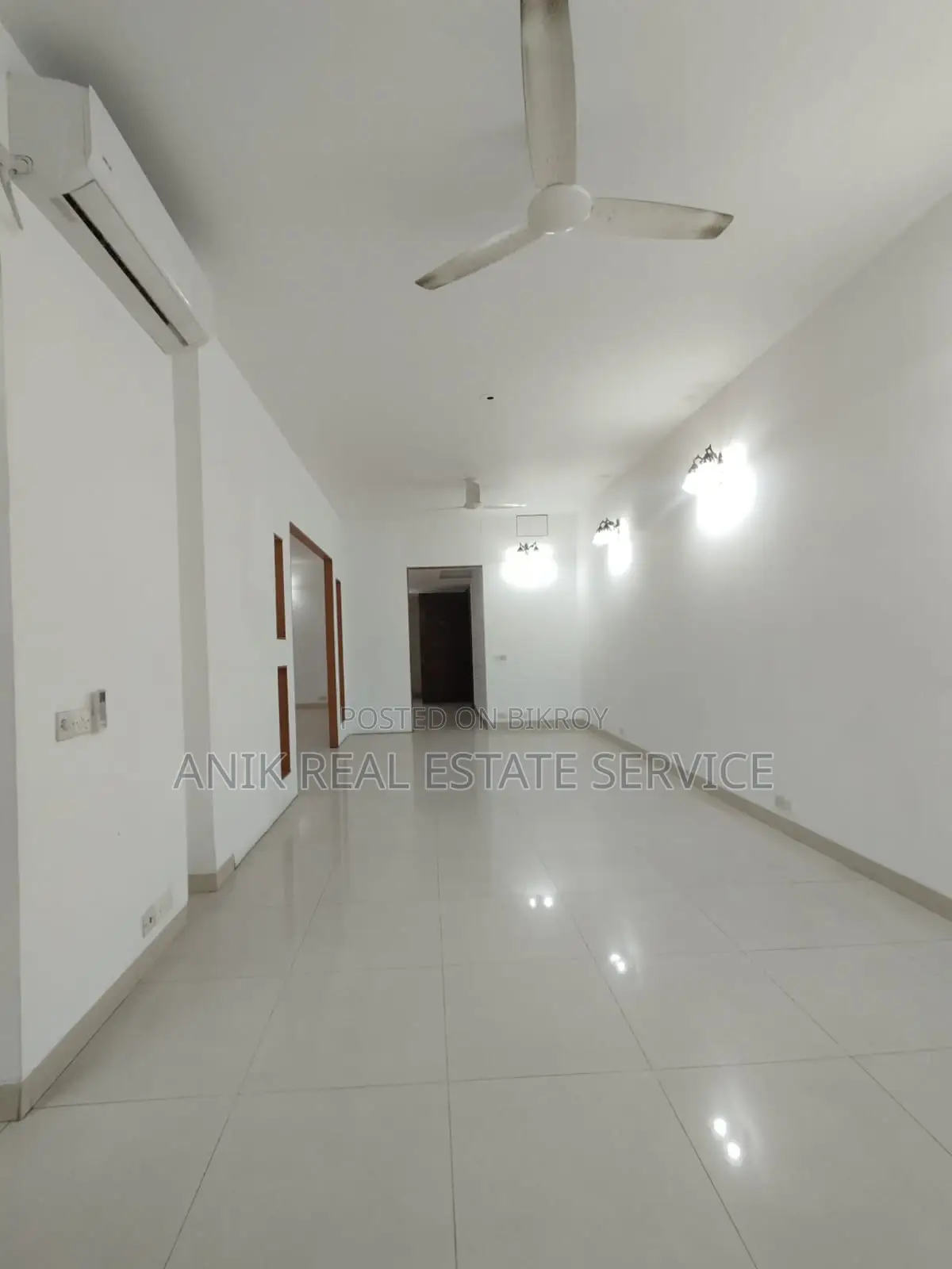Good Quality Semi Furnished Flat Rent At Baridhara in Baridhara
