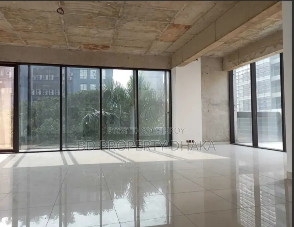 3909 sqft Ground floor shop/Restaurant for rent in Gulshan Avenue in Gulshan