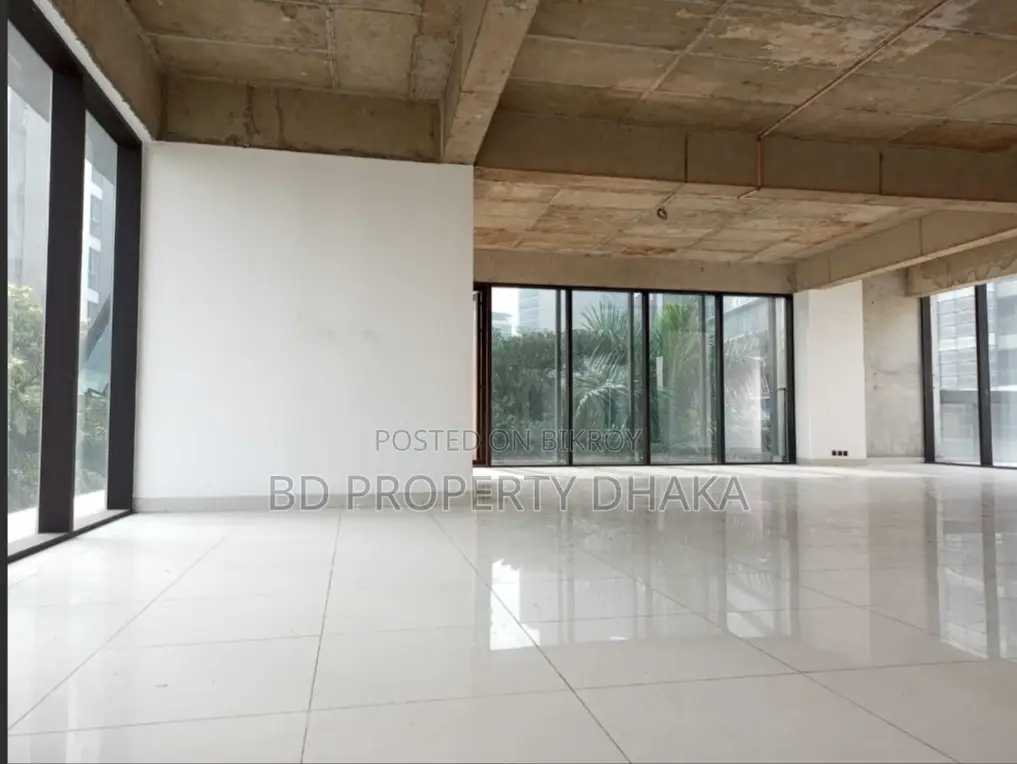 3909 sqft Ground floor shop/Restaurant for rent in Gulshan Avenue in Gulshan