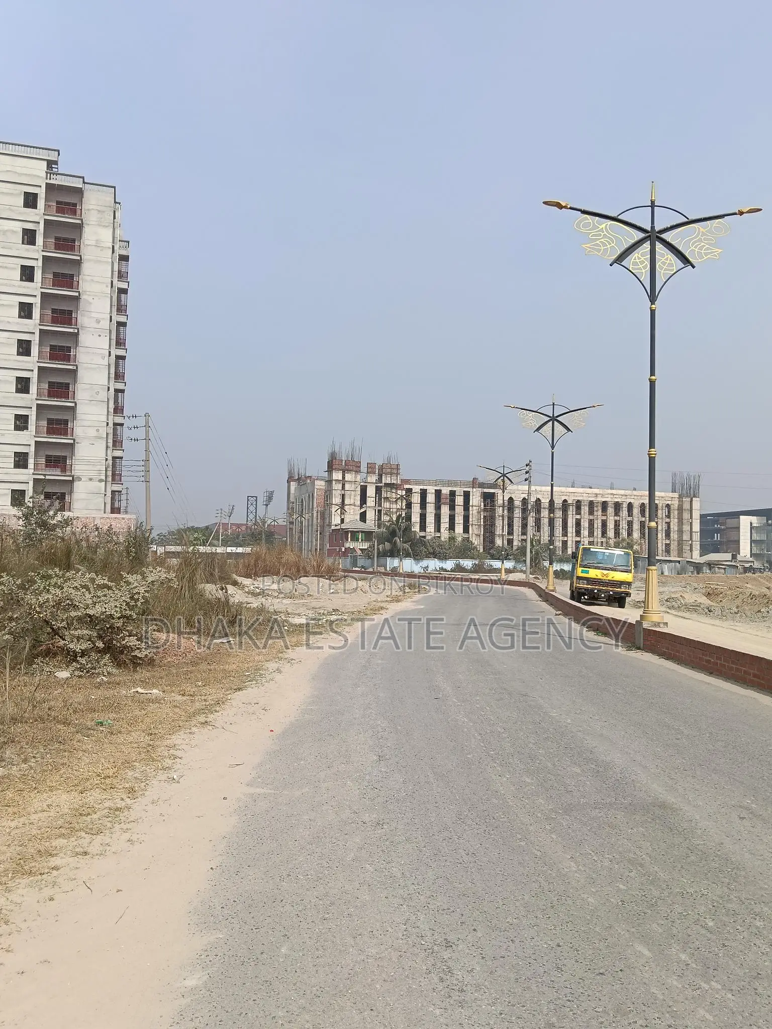 Block=3+3=6, Katha South Facing Plot Sale. in Basundhara