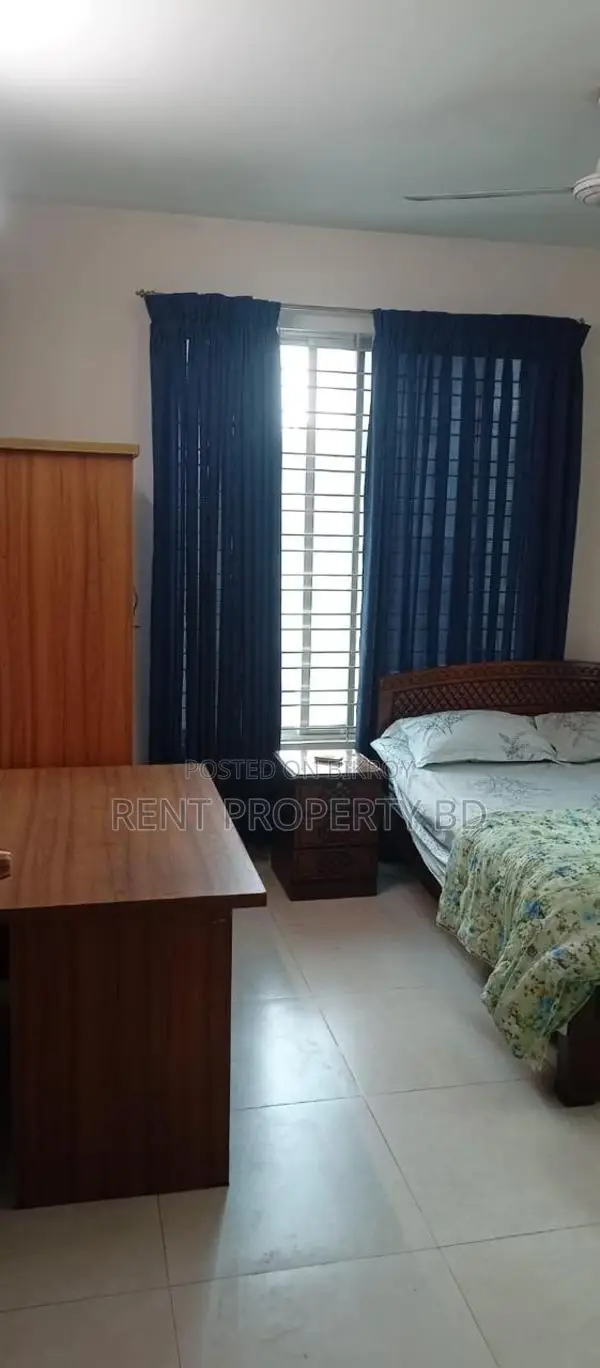 1700 Sft Bashundhara Fully Furnished Apartment for Rent in Basundhara