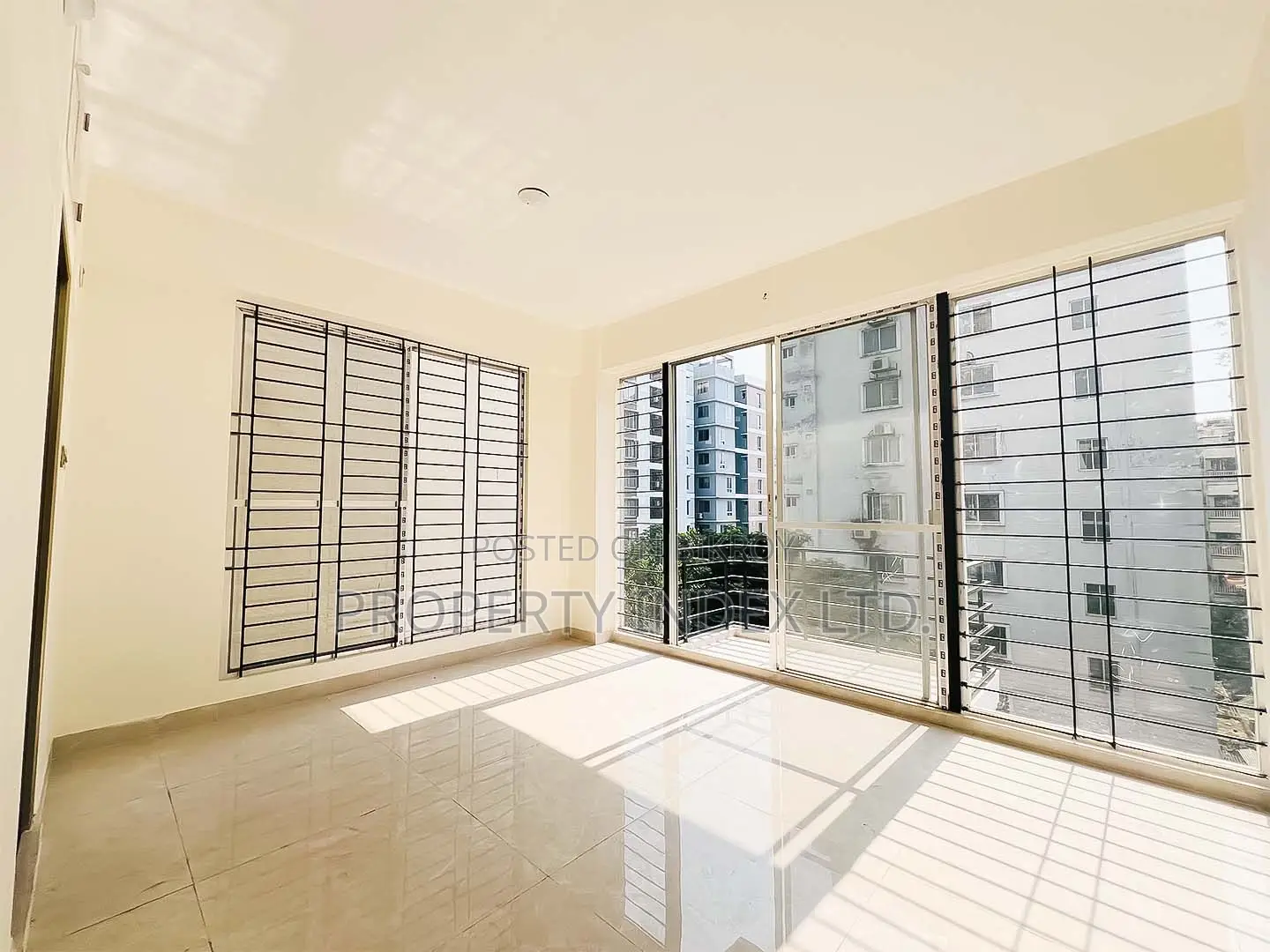 Ready Apartment For Sale! 1600 Sqft Flat At Bashundhara F Block in Basundhara
