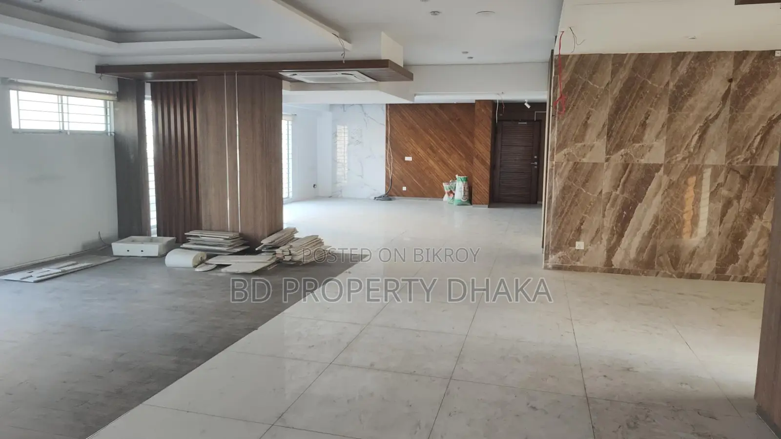 3000 Sqft Nice Open Commercial property rent in Banani in Banani
