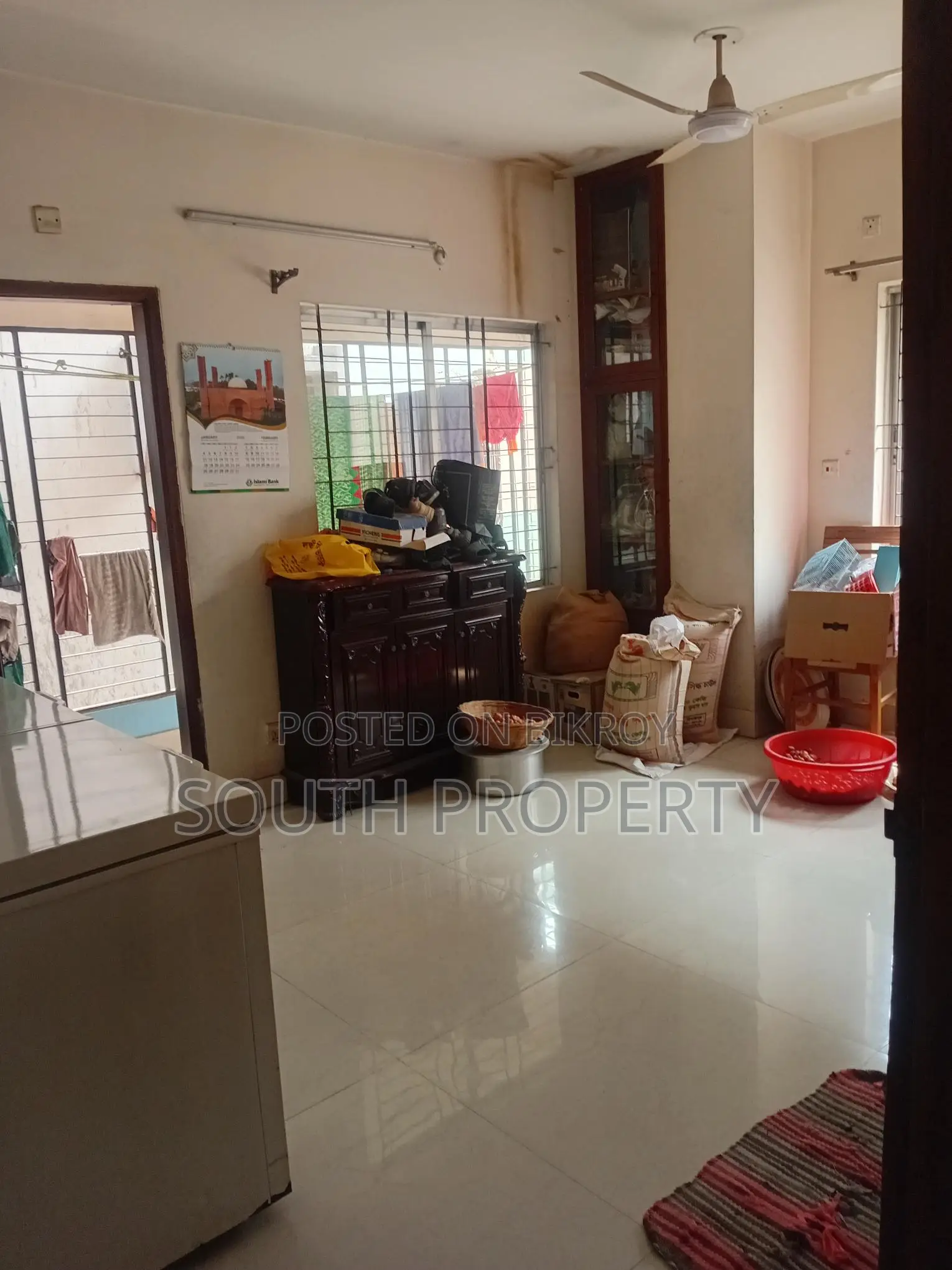 Ready-to-use 1200 sq. ft. flat for sale in Malibagh, Dhaka in Malibag
