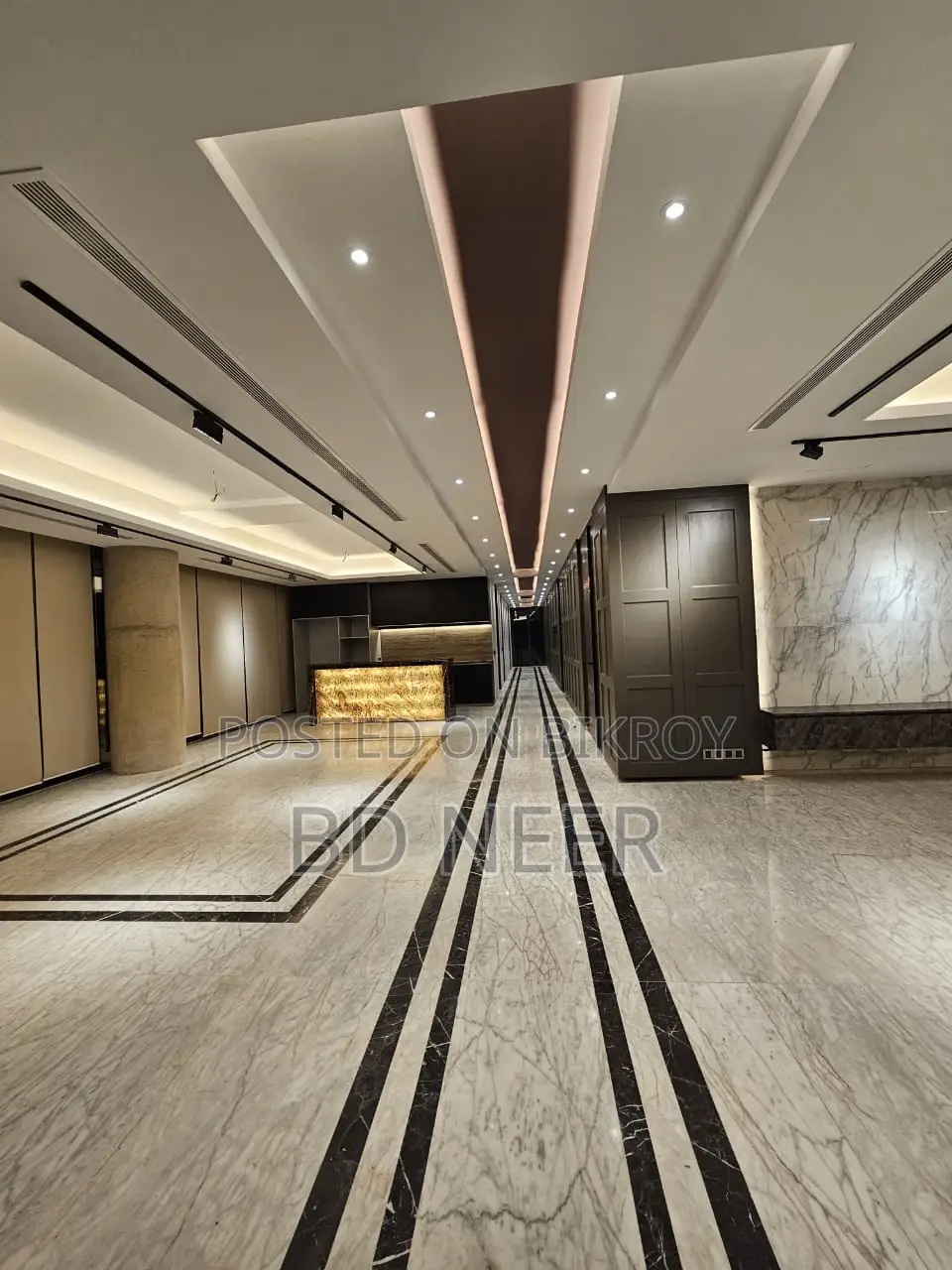 Luxury Ready Furnished Office 5800 SqFt For Rent in Gulshan Avenue in Gulshan