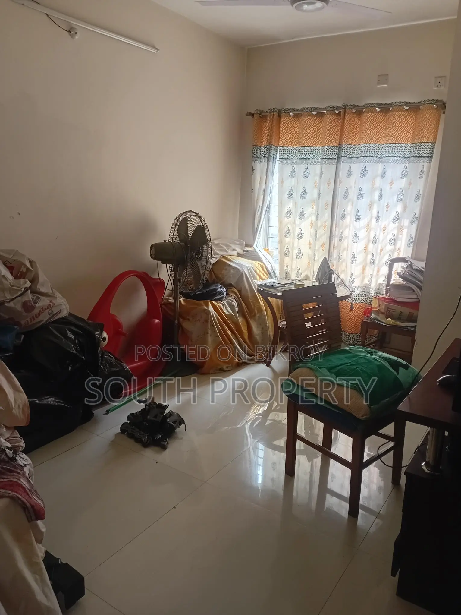 Ready used 2400 sft flat sale at Malibagh, Dhaka in Malibag