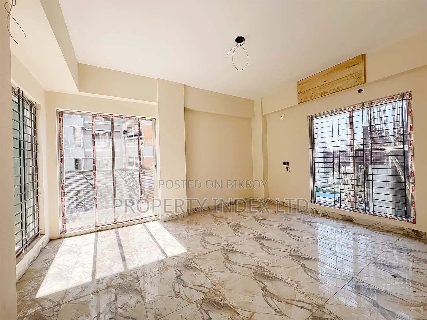 Ready Apartment For Sale! 2200 Sqft Flat At Bashundhara J Block in Basundhara