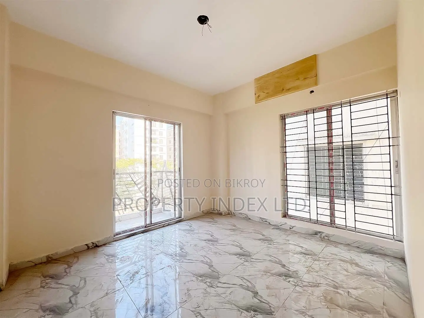 Ready Apartment For Sale! 2200 Sqft Flat At Bashundhara J Block in Basundhara