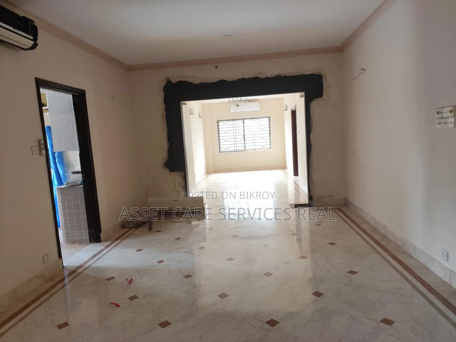 3000-Sqft 4-Bedroom Semi-Furnished Apartment for Rent in North Gulshan in Gulshan
