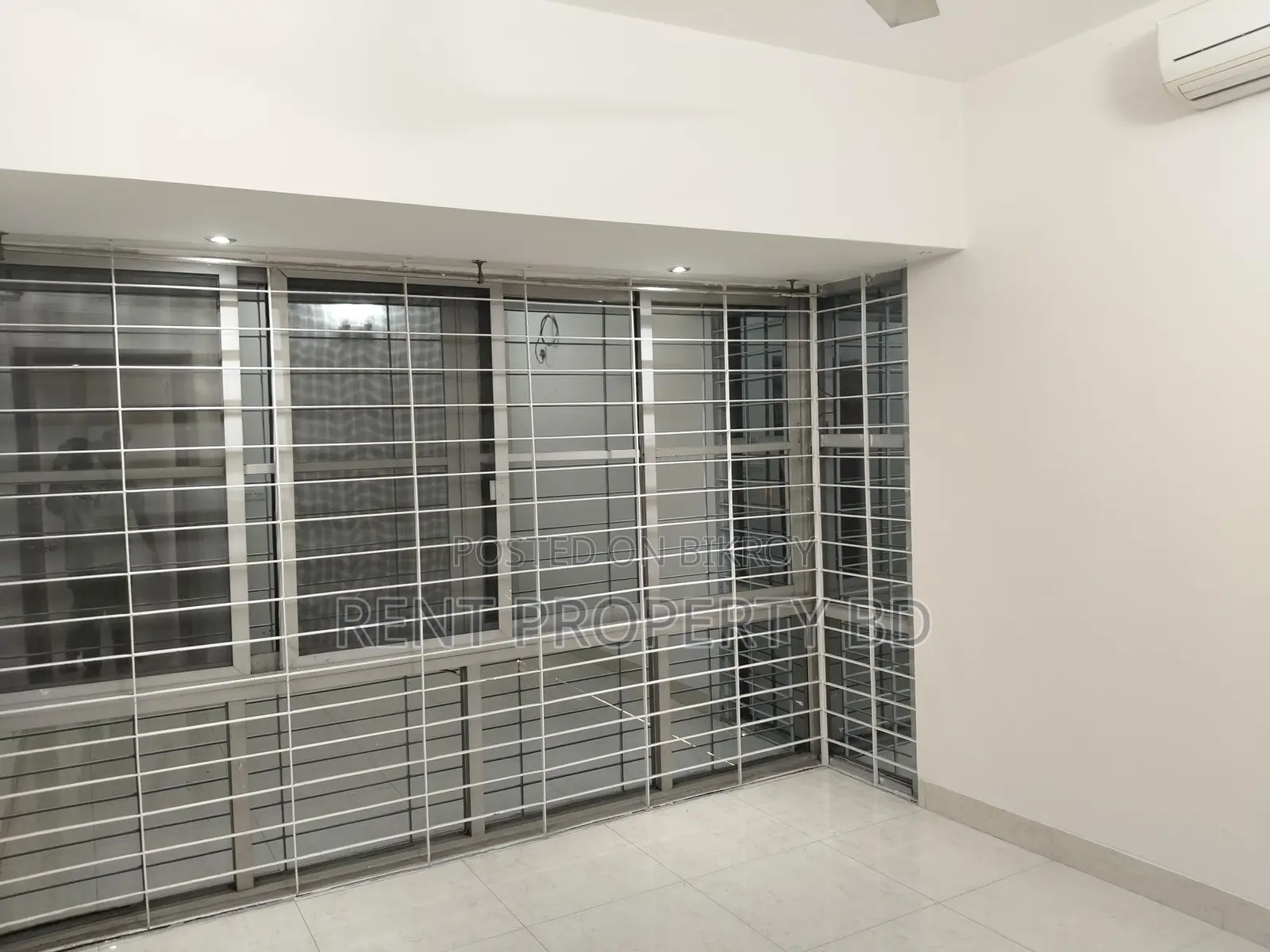 Unfurnished Flat For Rent in Gulshan 2 North in Gulshan