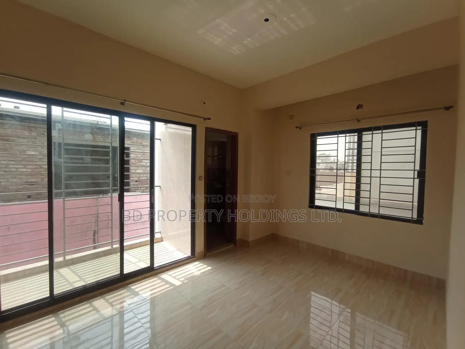 1600 Sqft Luxurious Ready Apartment For Rent In Uttara in Basundhara