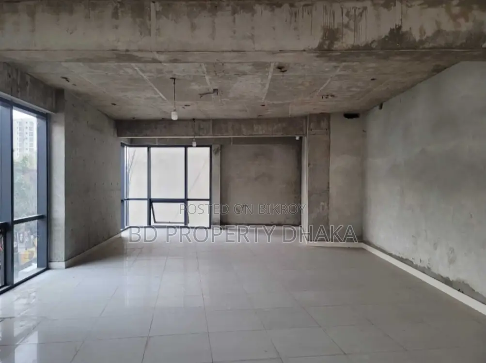 7000 Sqft Brand new building open Commercial space rent in Gulshan in Gulshan
