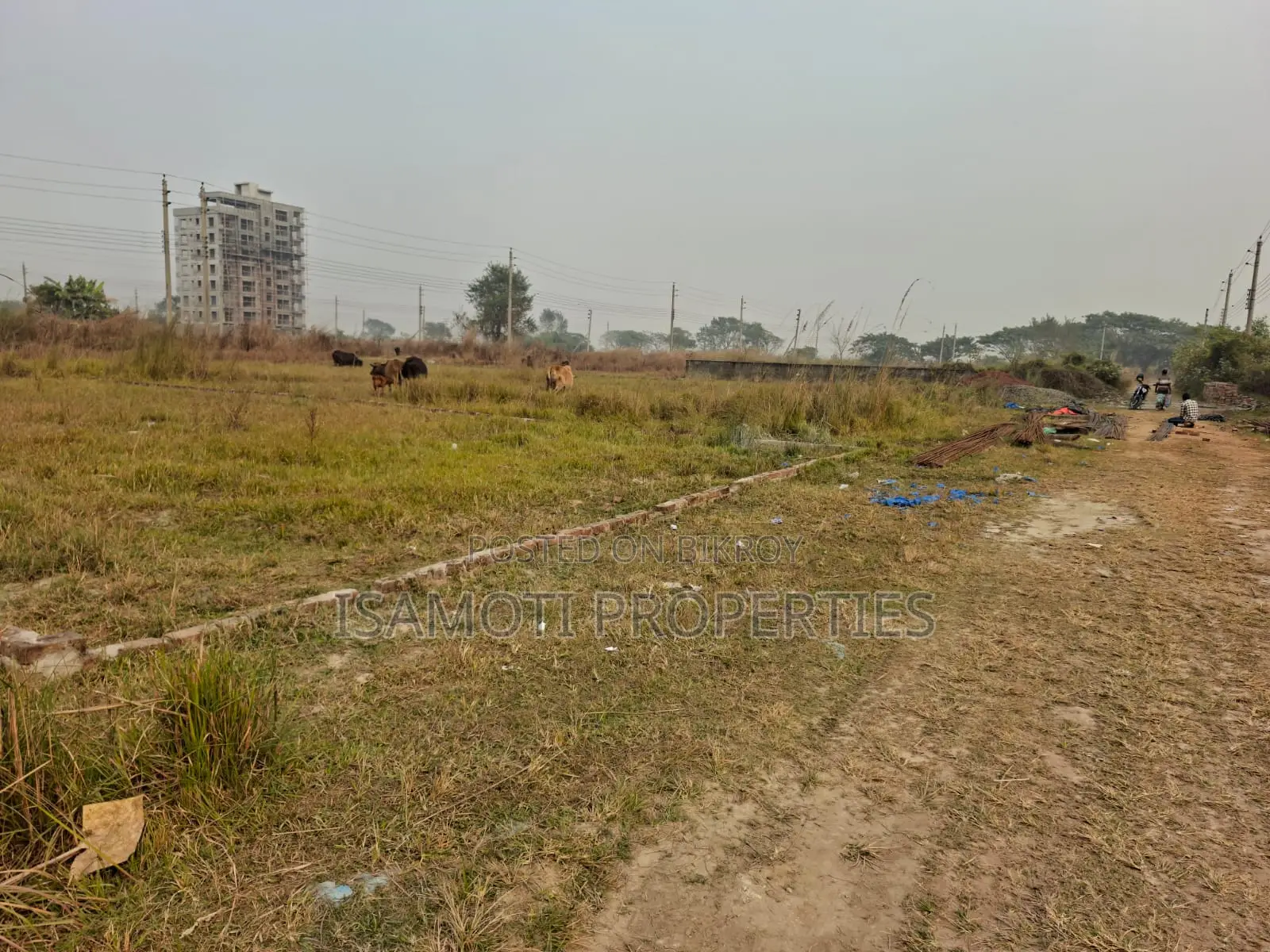 Near 100ft Road 3 Katha plot Sale At Rajuk Purbachal in Purbachal