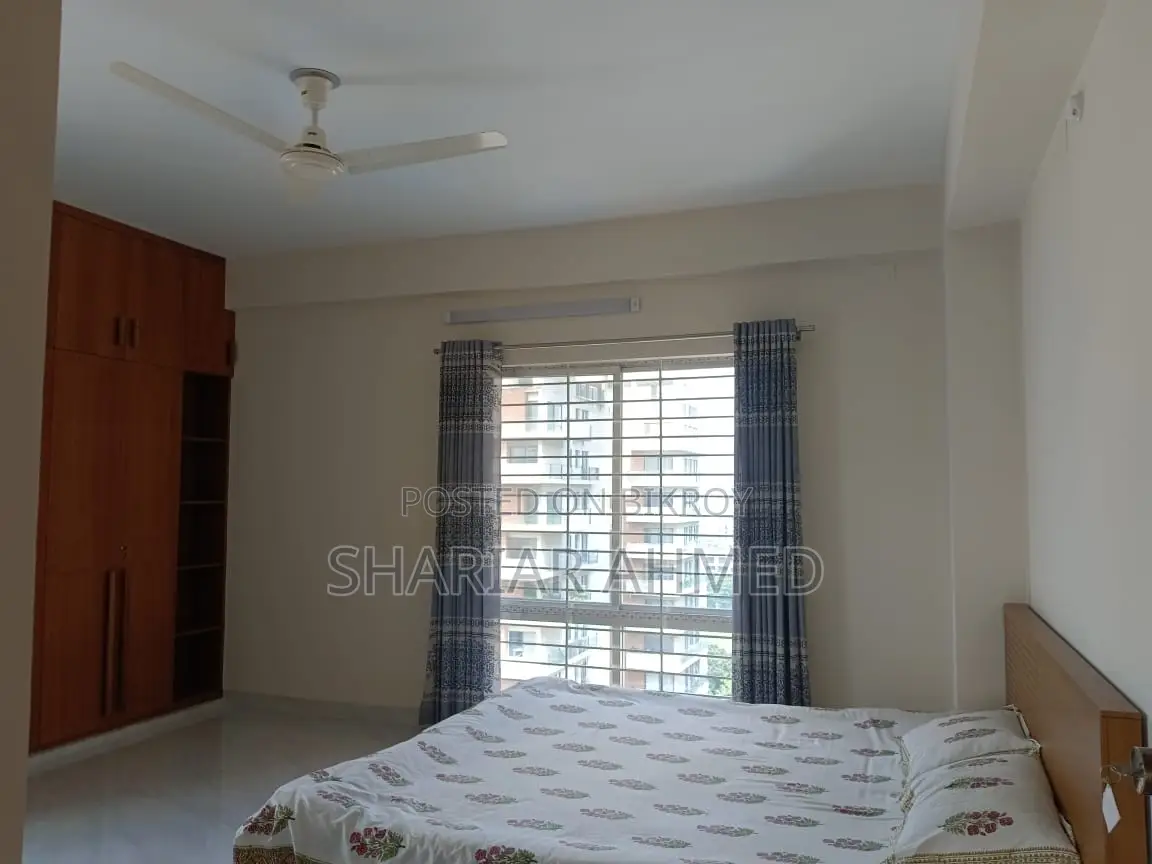 2900 Sqft FULL-FURNISHED APARTMENT FOR RENT IN GULSHAN 2 in Gulshan