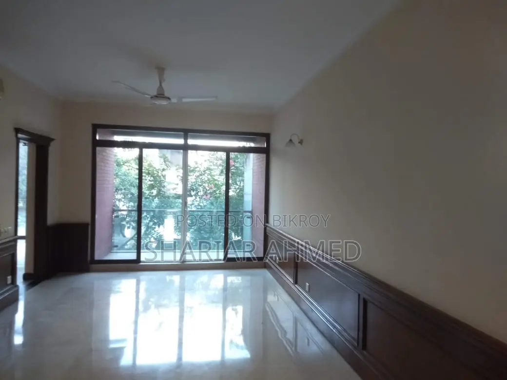 2750 Sqft Un-Furnished Apartment For Rent In Gulshan in Gulshan