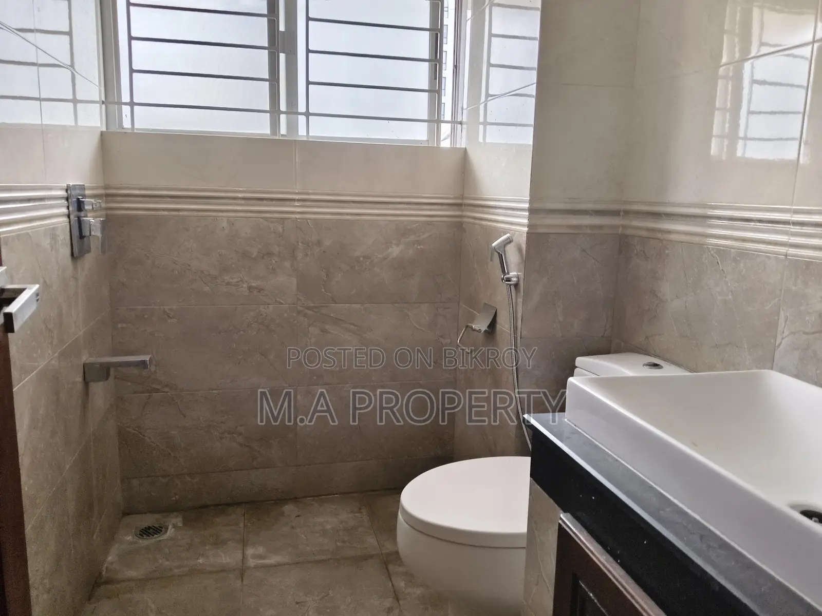 Fully furnish 3-Bedroom Apartment 1850 sqft Rent Gulshan-2 in Gulshan