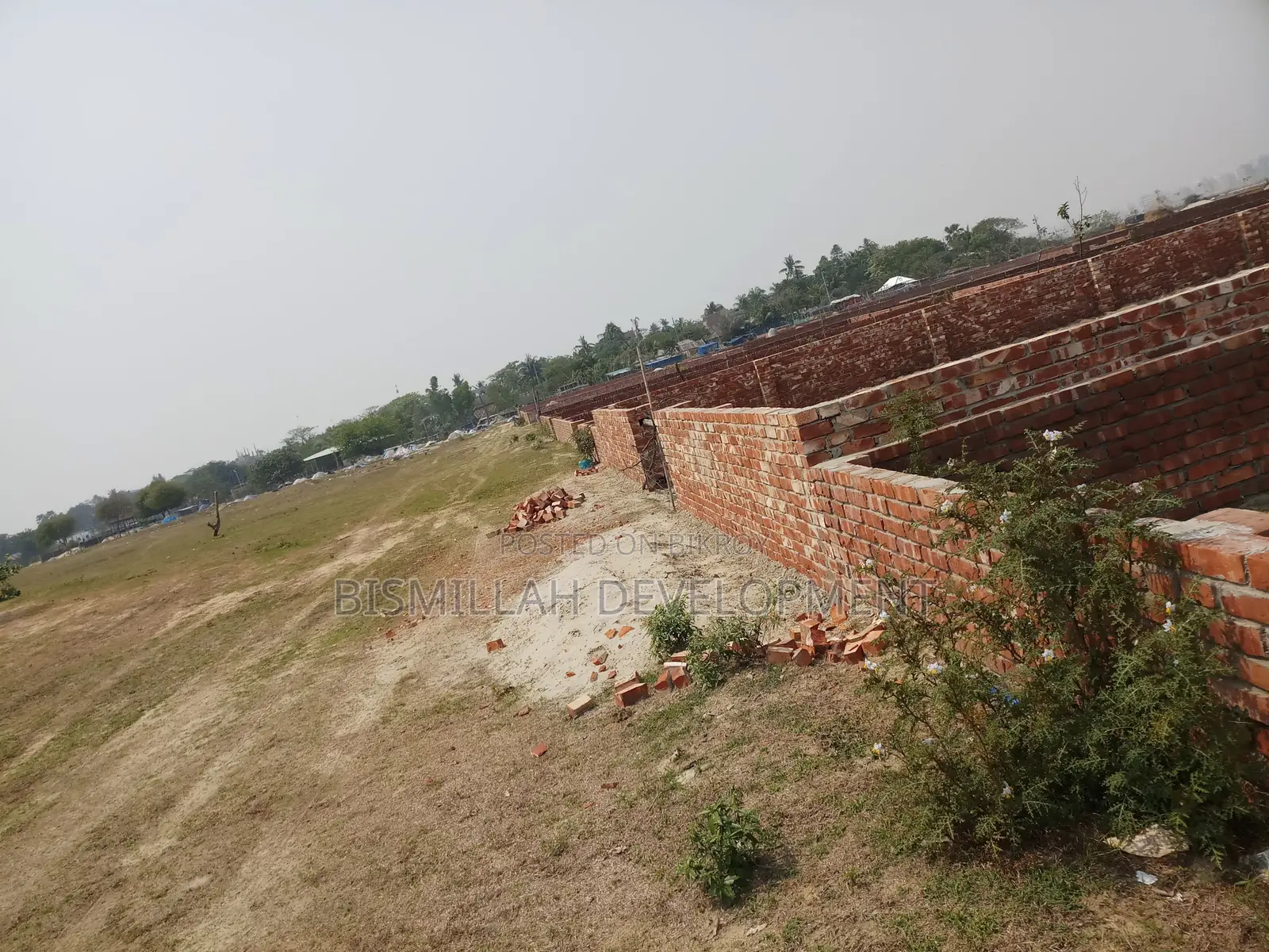 P-BLOCK 4 KATHA LAND SALE@BASHUNDHARA R/A in Basundhara