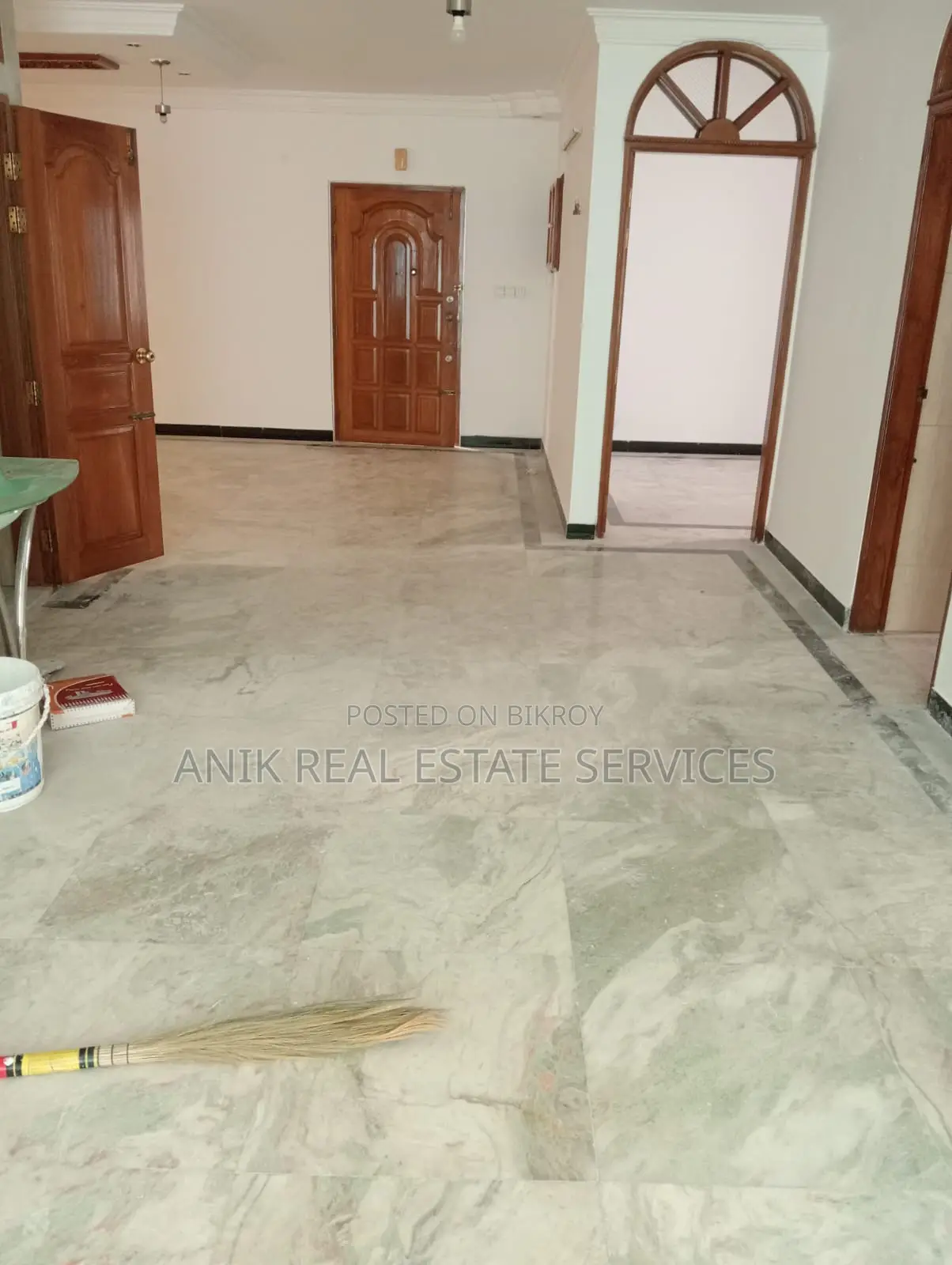 Good Quality 3 Bedroom Un Farnised Flat Rent At Gulshan 2 in Gulshan