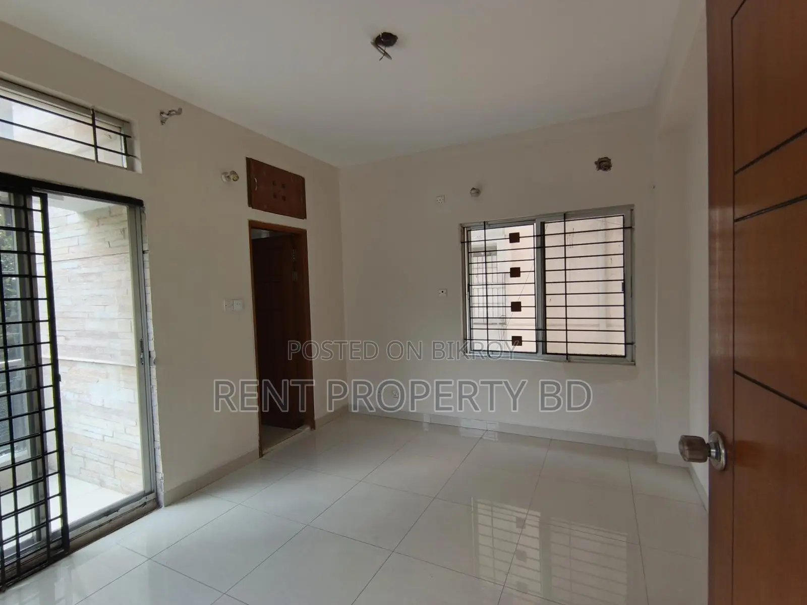 Banani 2200 Sft Nice Apartment Rent in Banani