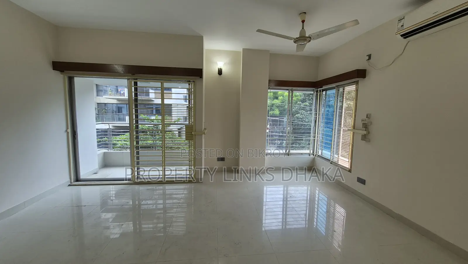 Unfurnished flat for Rent in Gulshan in Gulshan