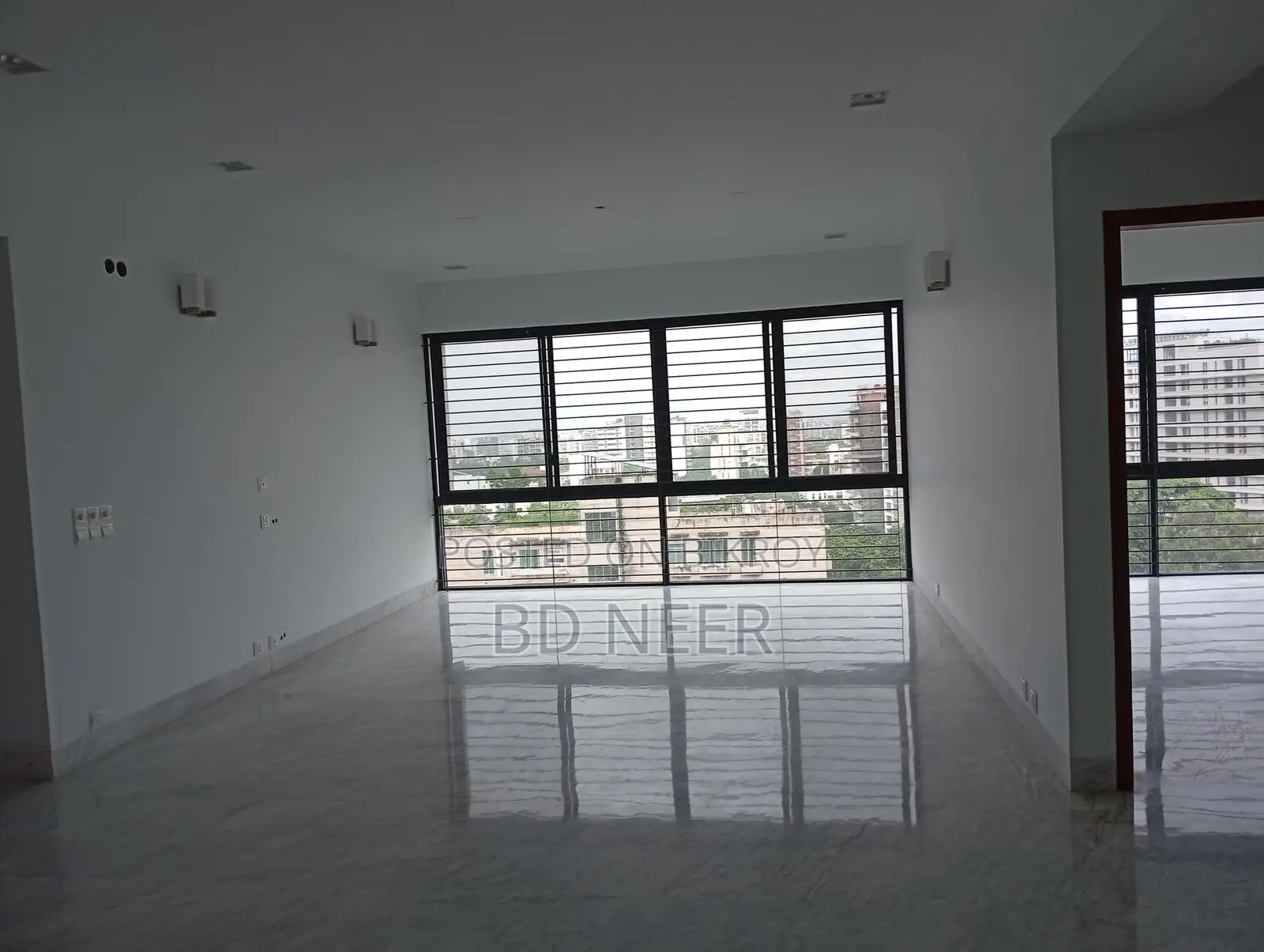 Duplex 8500 SqFt Gym Swimming pool 4 Bed Flat Rent in Gulshan-2 North in Gulshan