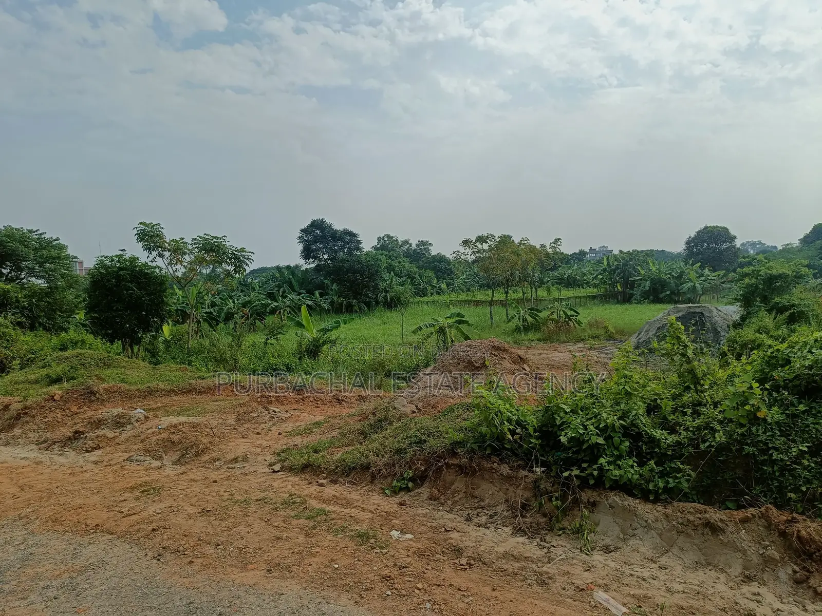 Near Lake, East Facing, 7.5 Katha Plot In Sec#26 in Purbachal
