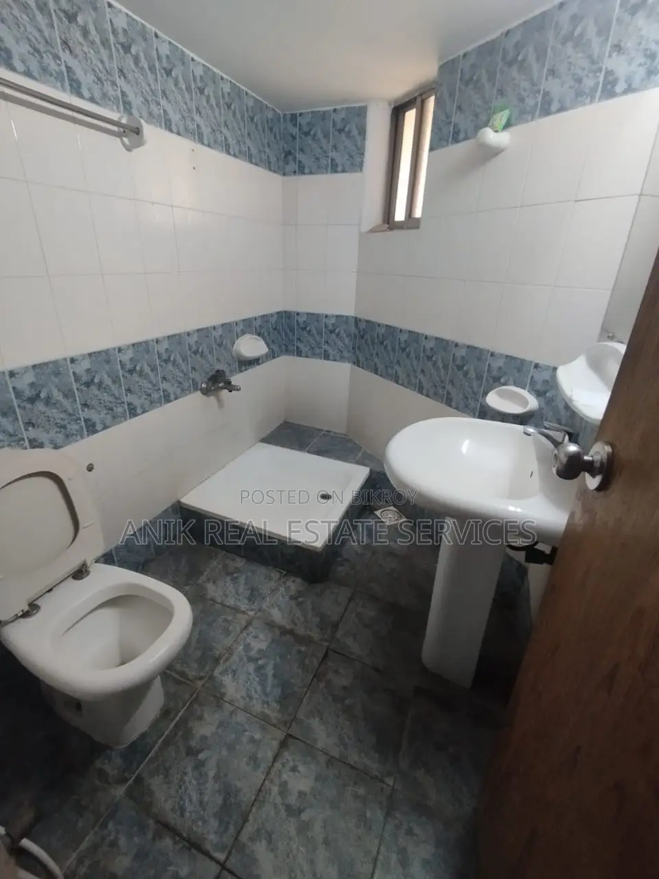 Good Quality 3 Bedroom Un Farnised Flat Rent At Gulshan in Gulshan
