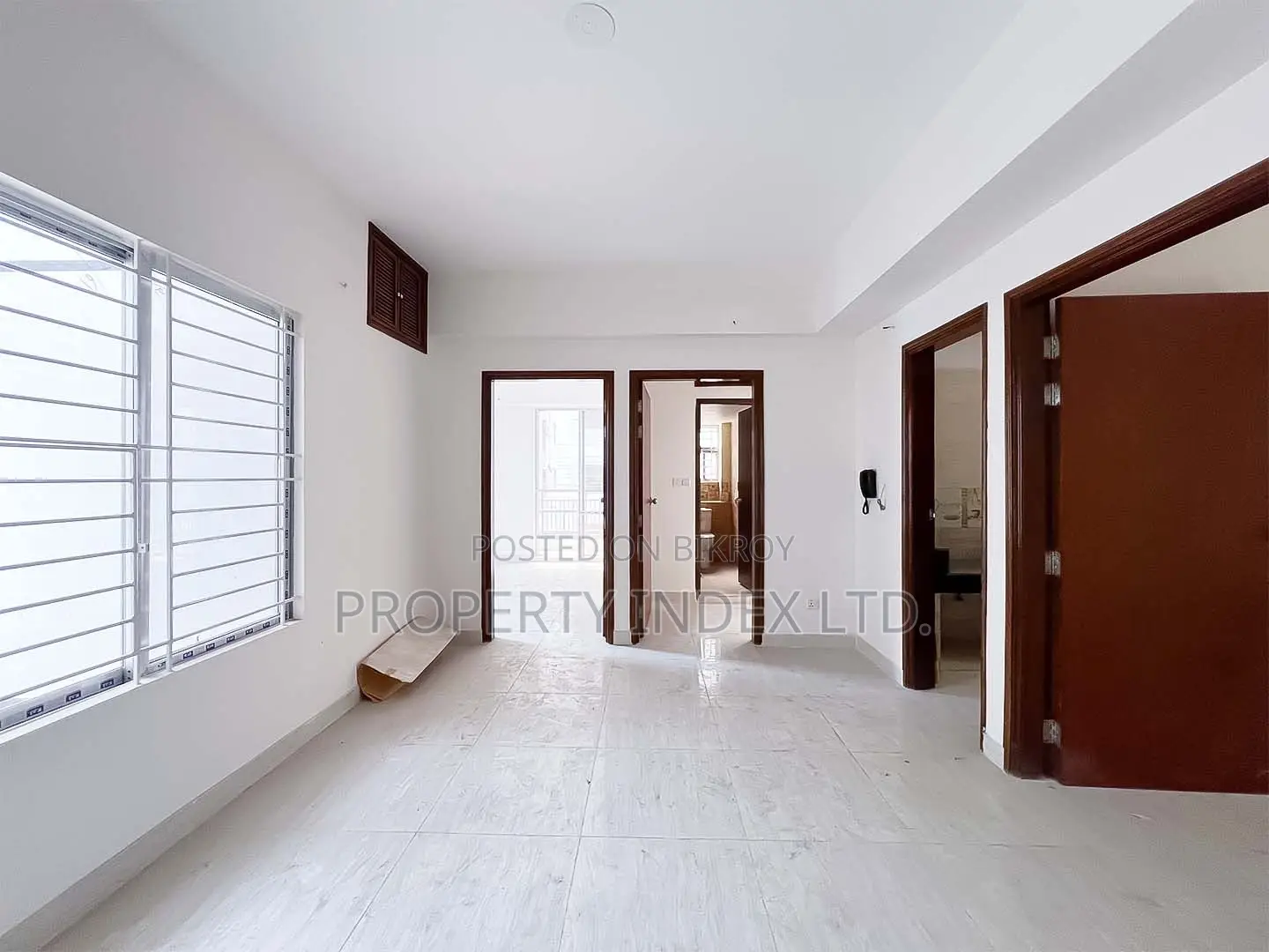 Ready Apartment For Sale! 1400 Sqft Flat At Bashundhara H Block in Basundhara