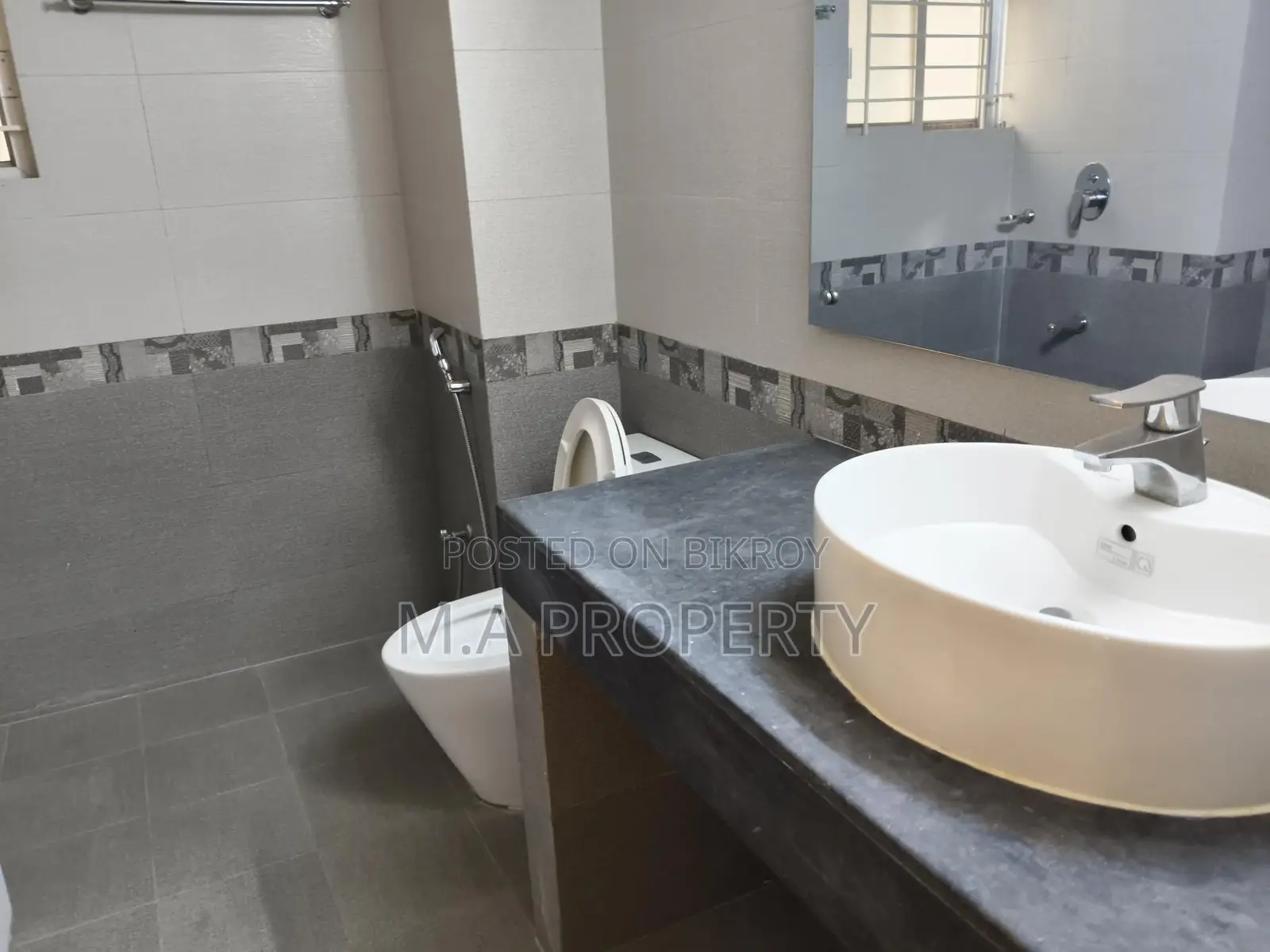 Rent Apartment 4-Bedroom Gulshan North in Gulshan