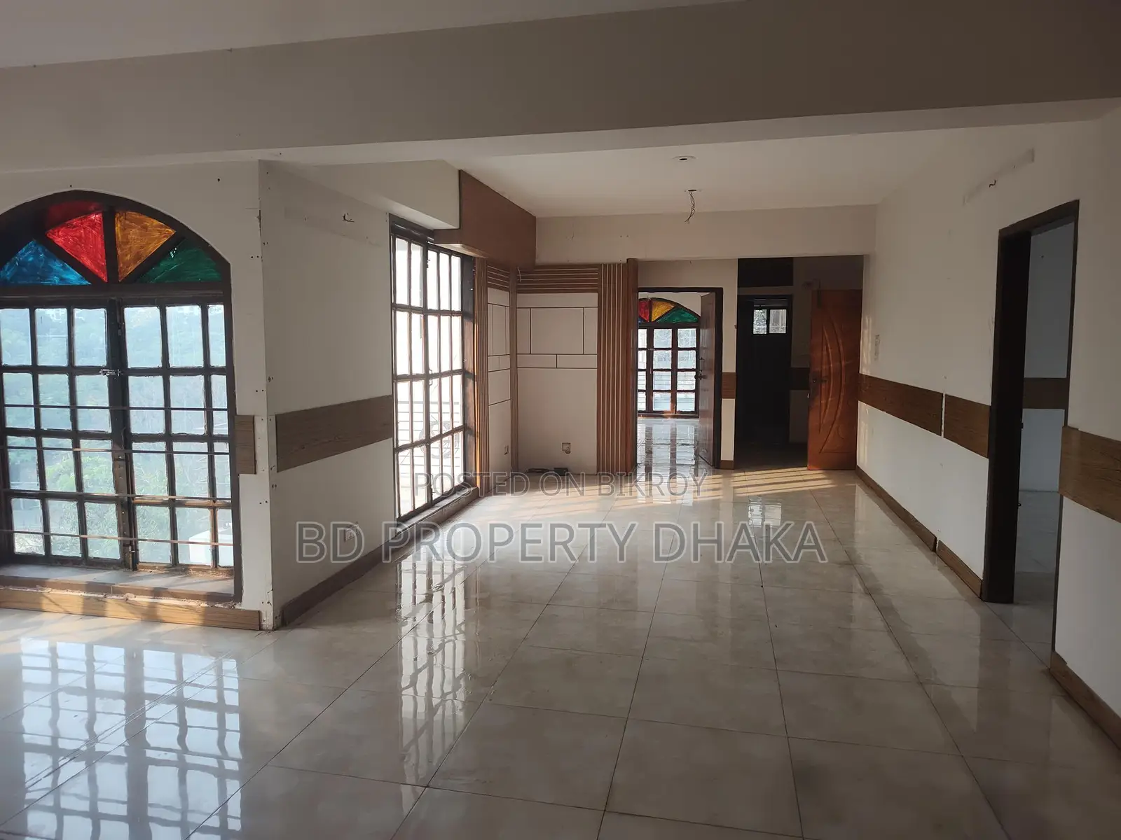 2500 Sqft 4-room office space for rent in Banani in Banani