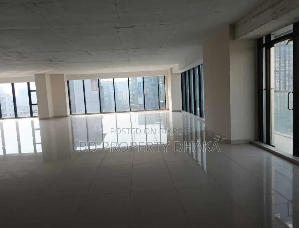 10000sqft Luxury Semi Furnished Commercial Space Rent in Gulshan Avenue in Gulshan