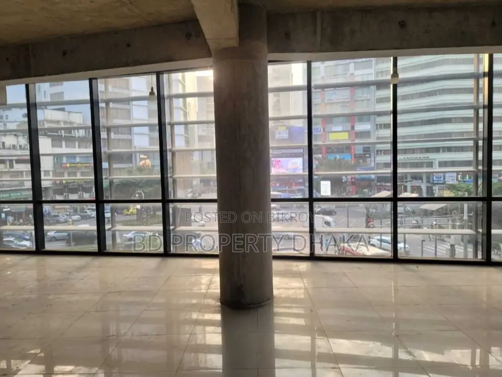 4500 sqft Shop/Showroom/Bank for rent in Gulshan Avenue in Gulshan