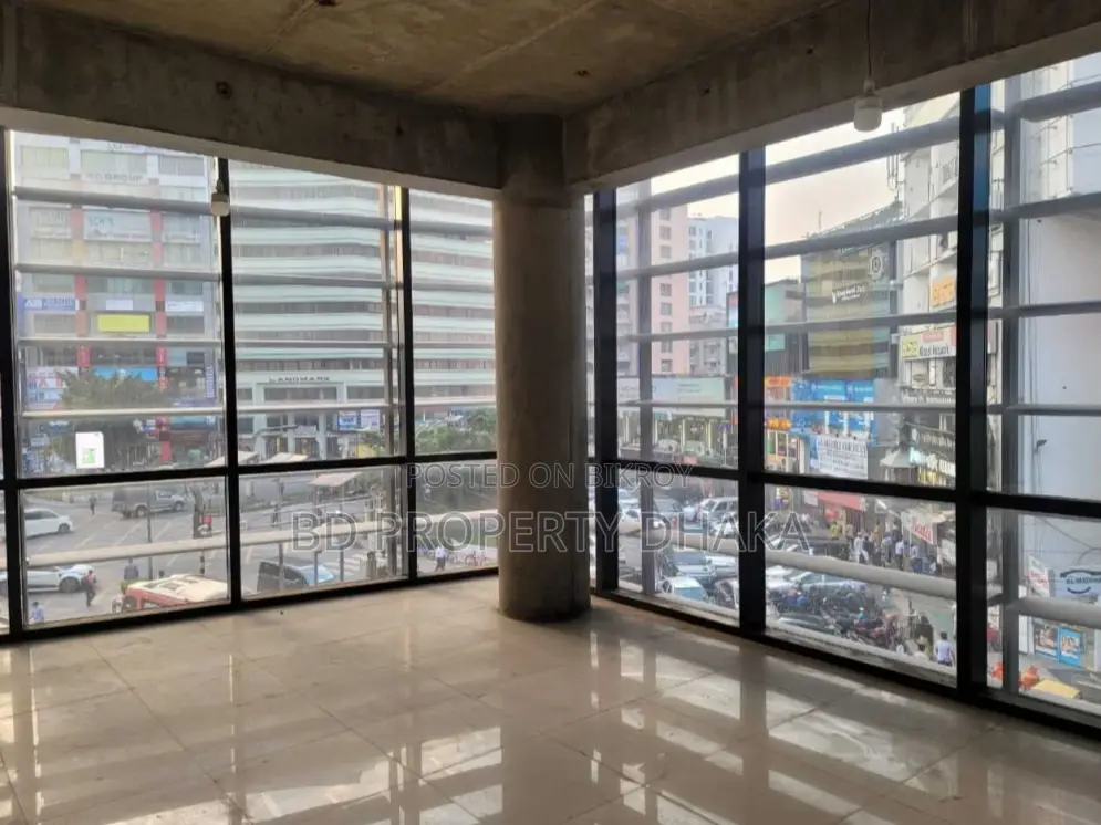 4500 sqft Shop/Showroom/Bank for rent in Gulshan Avenue in Gulshan