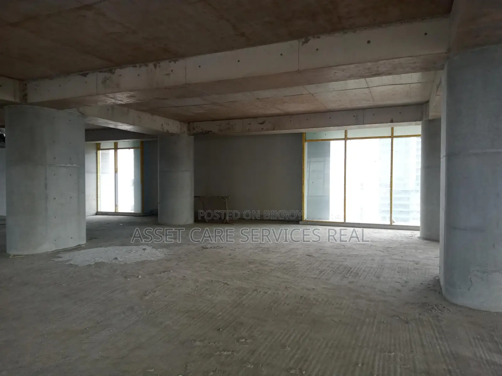 100% Commercial Open Space For Rent Gulshan Avenue in Gulshan