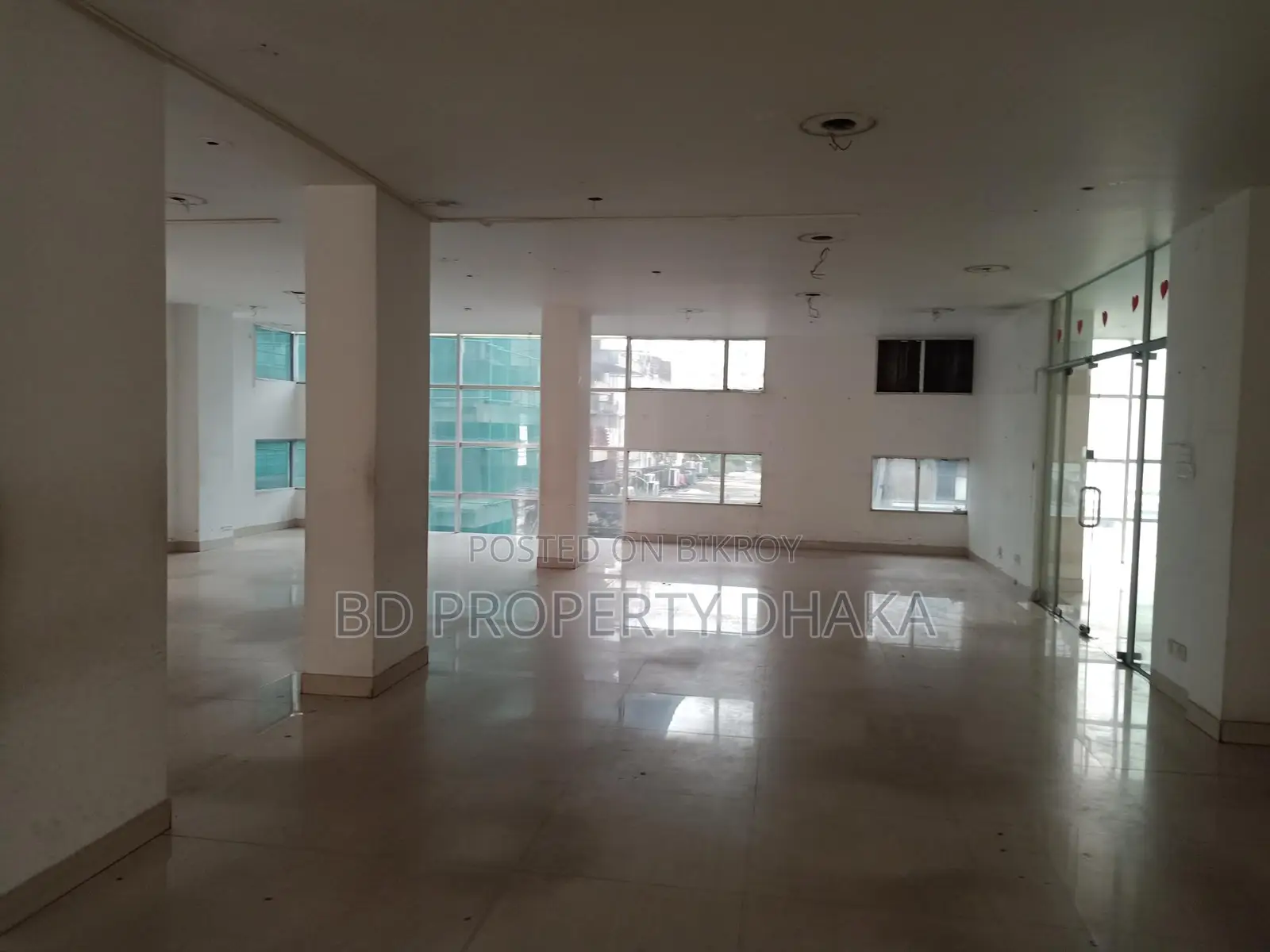 2500 Sqft Open Commercial Space Rent in Gulshan Avenue in Gulshan