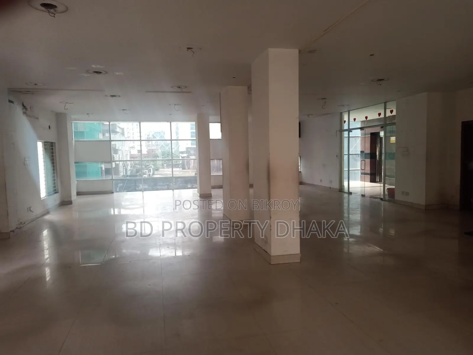 2500 Sqft Open Commercial Space Rent in Gulshan Avenue in Gulshan