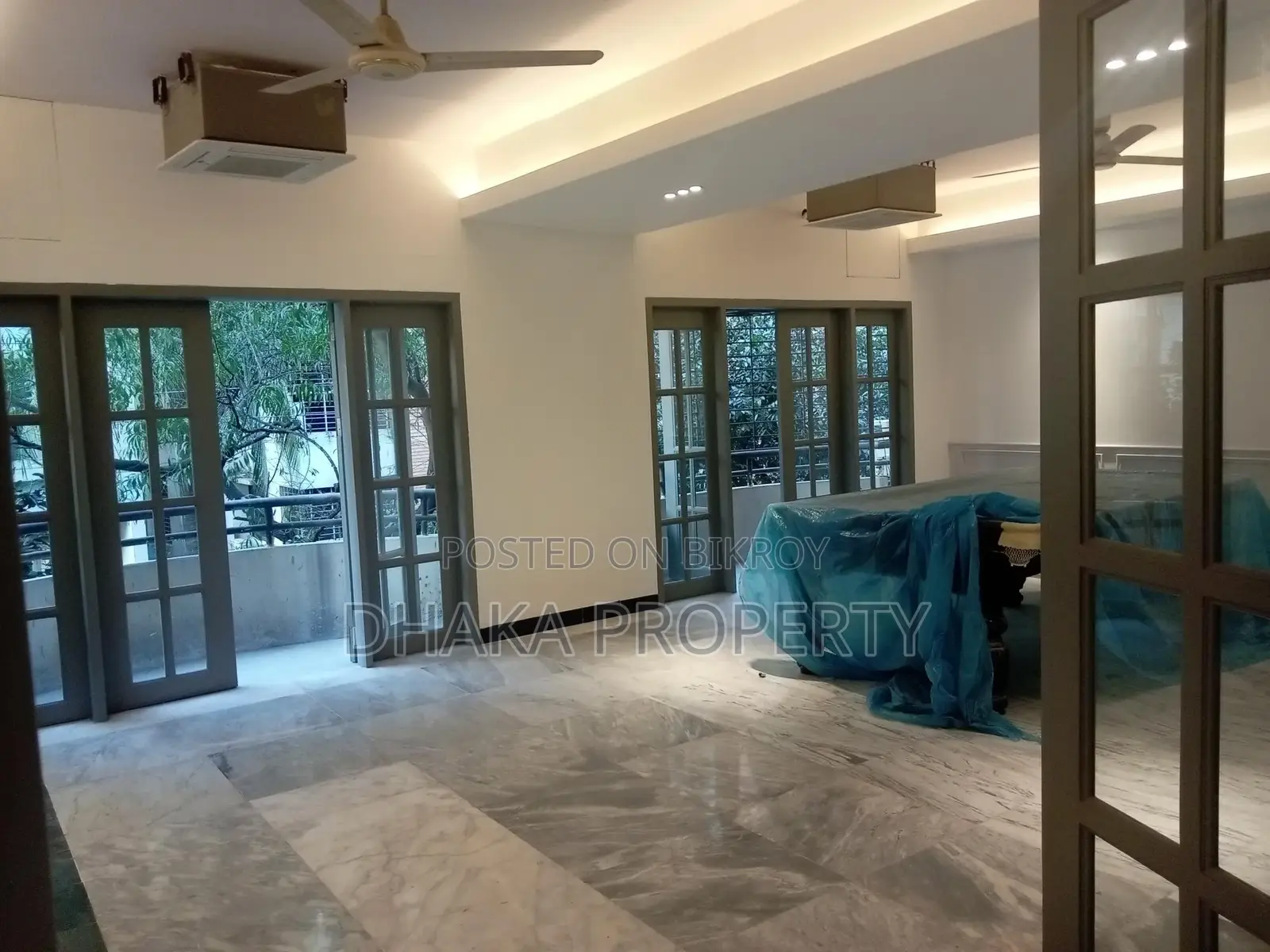(4300-Sqft) Office Space Rent in Gulshan -1 in Gulshan