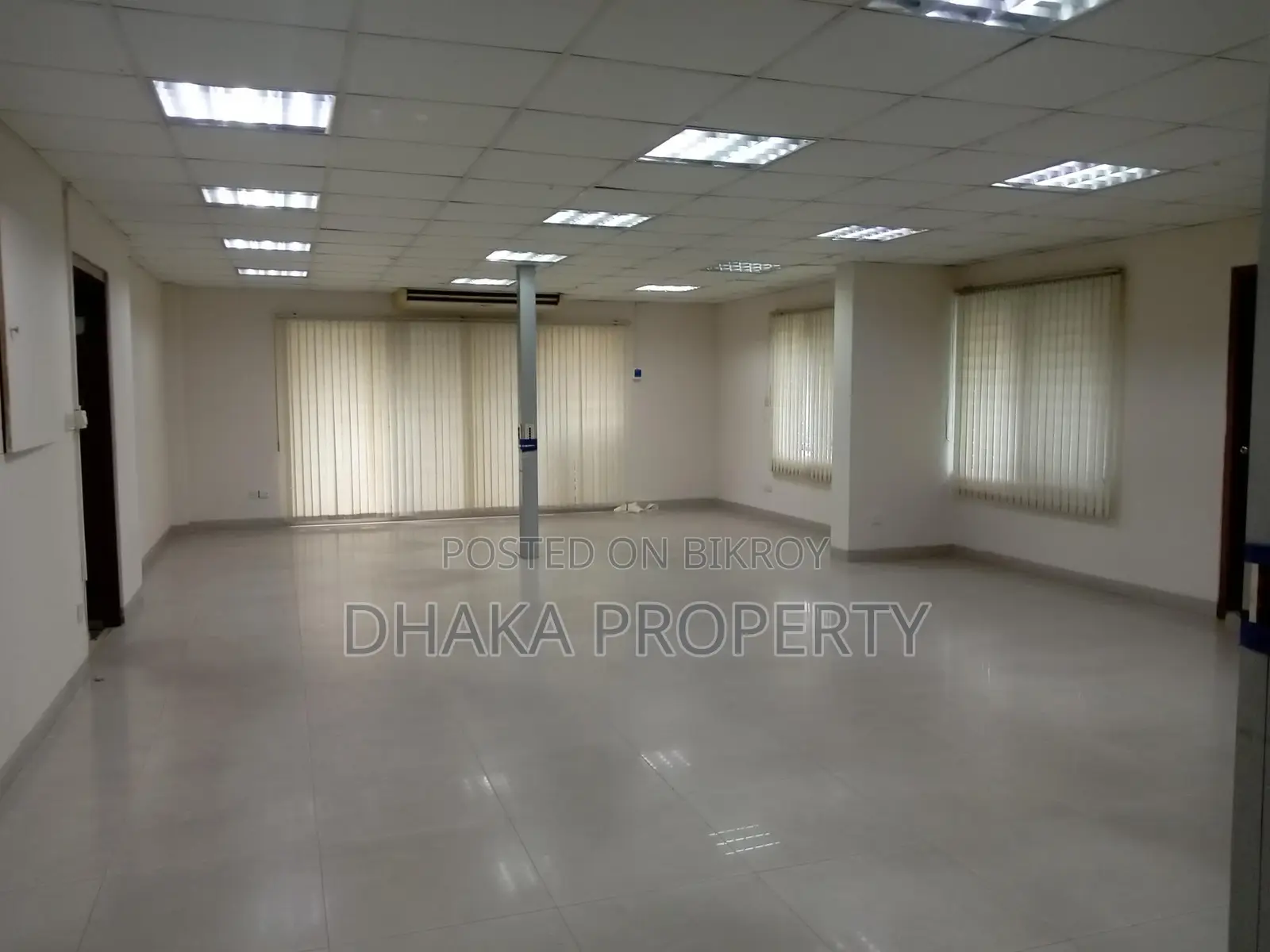 (5600-Sqft)Semi Furnished Office Rent in Gulshan North in Gulshan