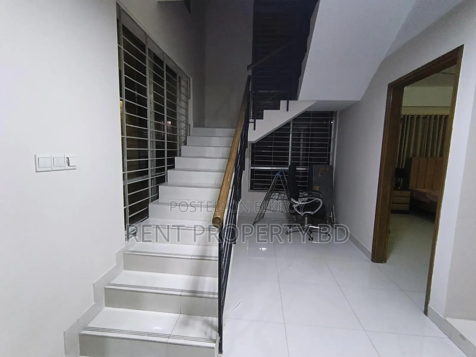 Lake View Duplex Fully Furnished Apartment Rent Gulshan-2 in Gulshan