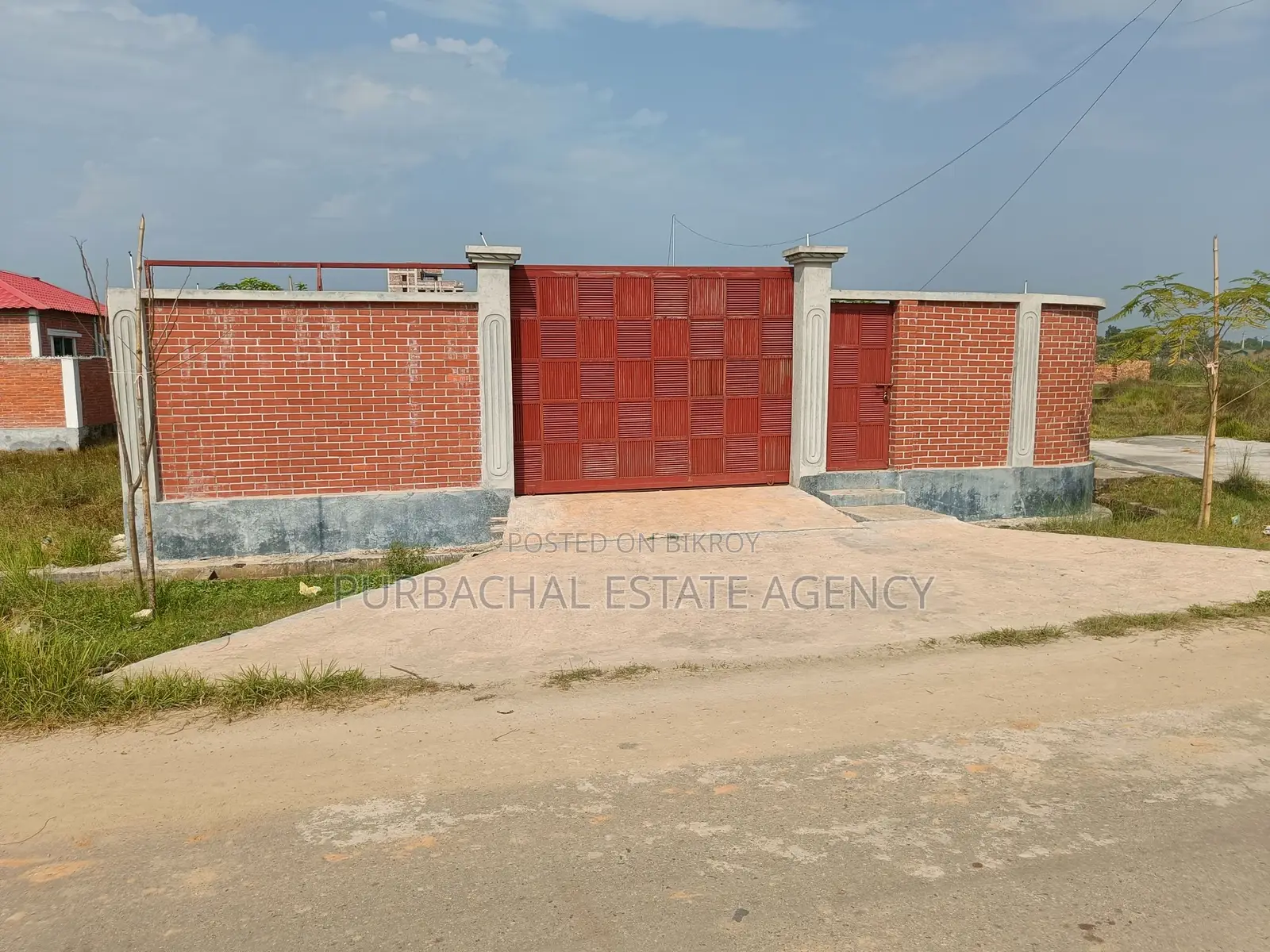 Near 300ft, 5 Katha Plot In Sec#11 in Purbachal