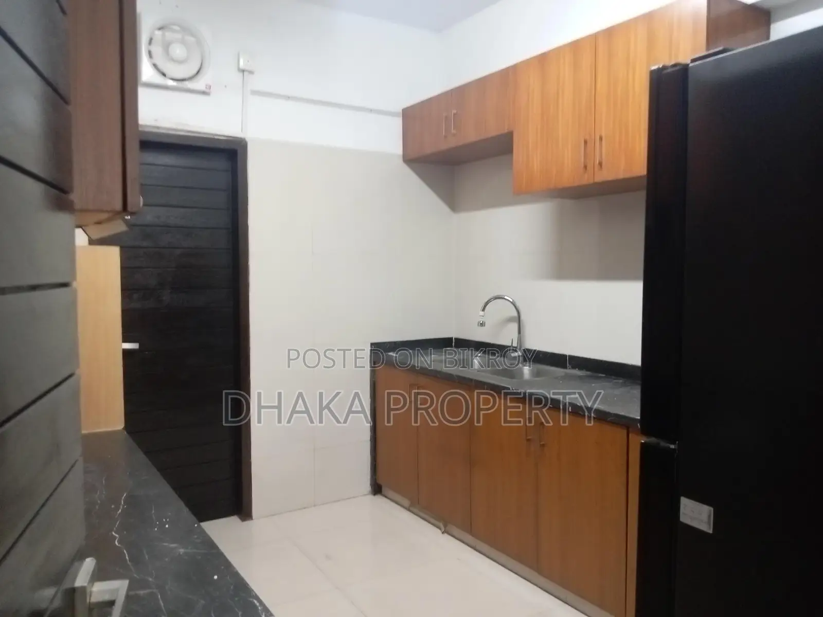 Exclusive 3 -Bedrooms (2300-Sqft) Nice Apartment Rent in Baridhara in Baridhara