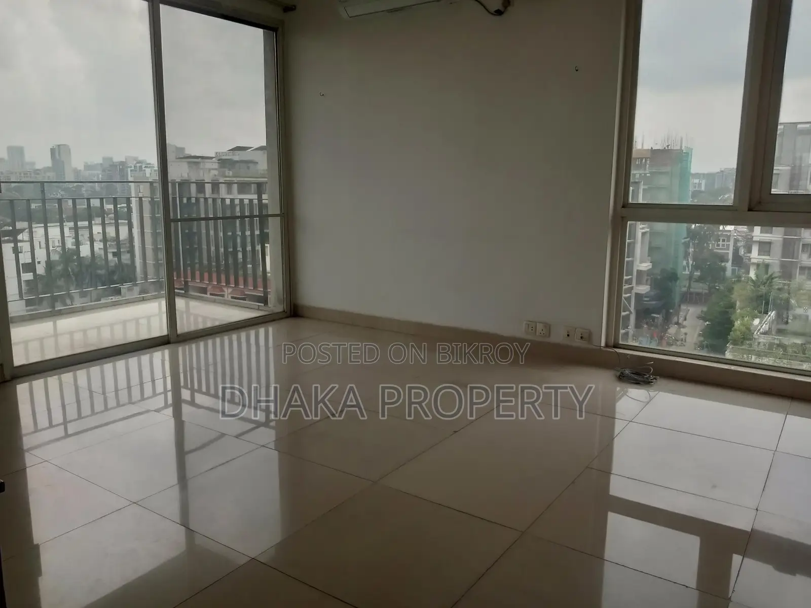 Exclusive 3 -Bedrooms (2300-Sqft) Nice Apartment Rent in Baridhara in Baridhara