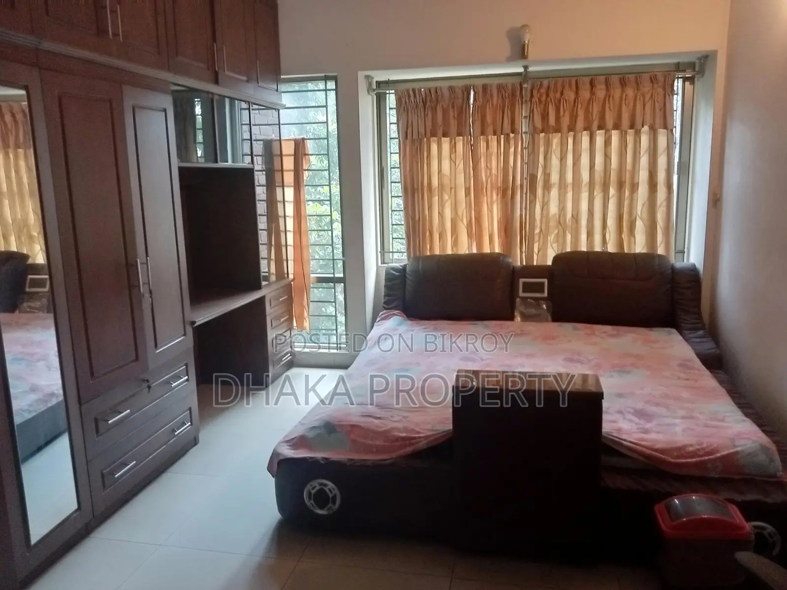 Banani Exclusive Full-Furnished Apartment For Rent in Banani