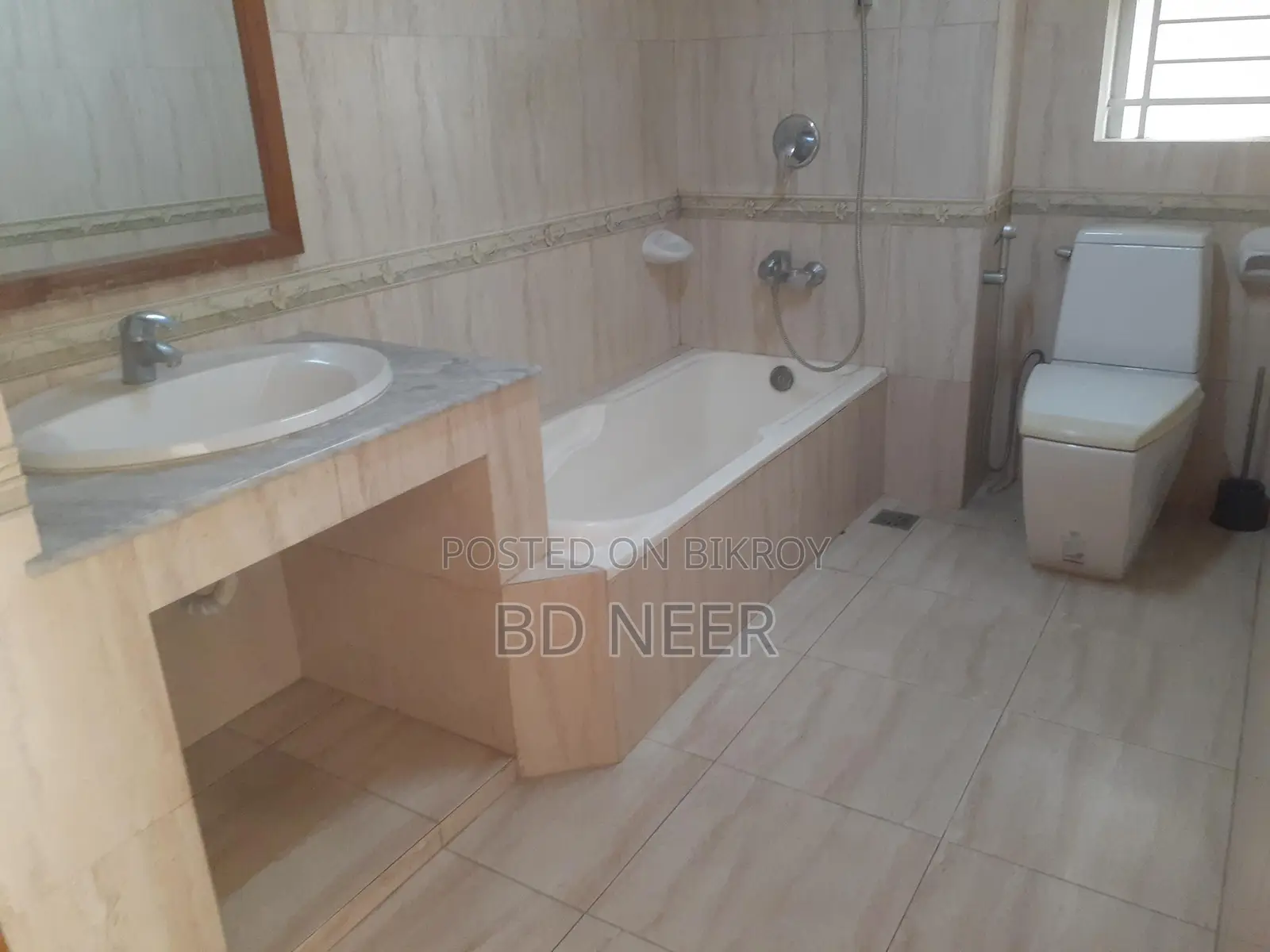 Fully Furnished 4 Bedroom Flat Rent in Gulshan-2 in Gulshan