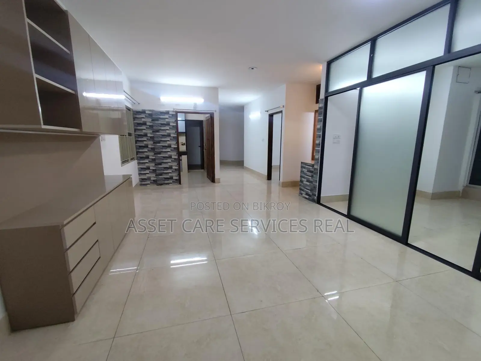 3Bed New Un-Furnished Apartment For Rent In Baridhara Diplomatic Zone in Baridhara