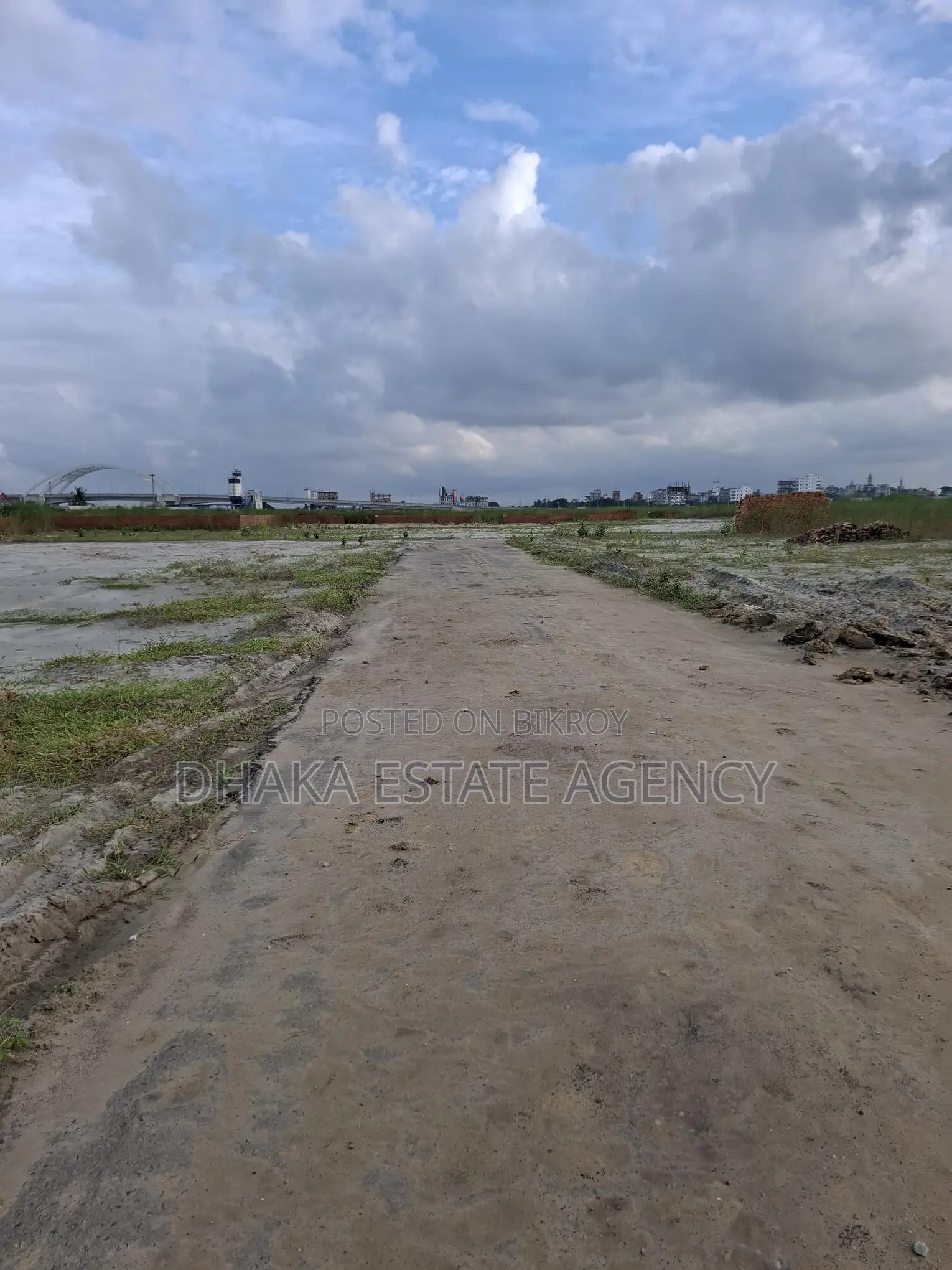 South Face Block-K, 5 Katha Plot for Sale in Basundhara