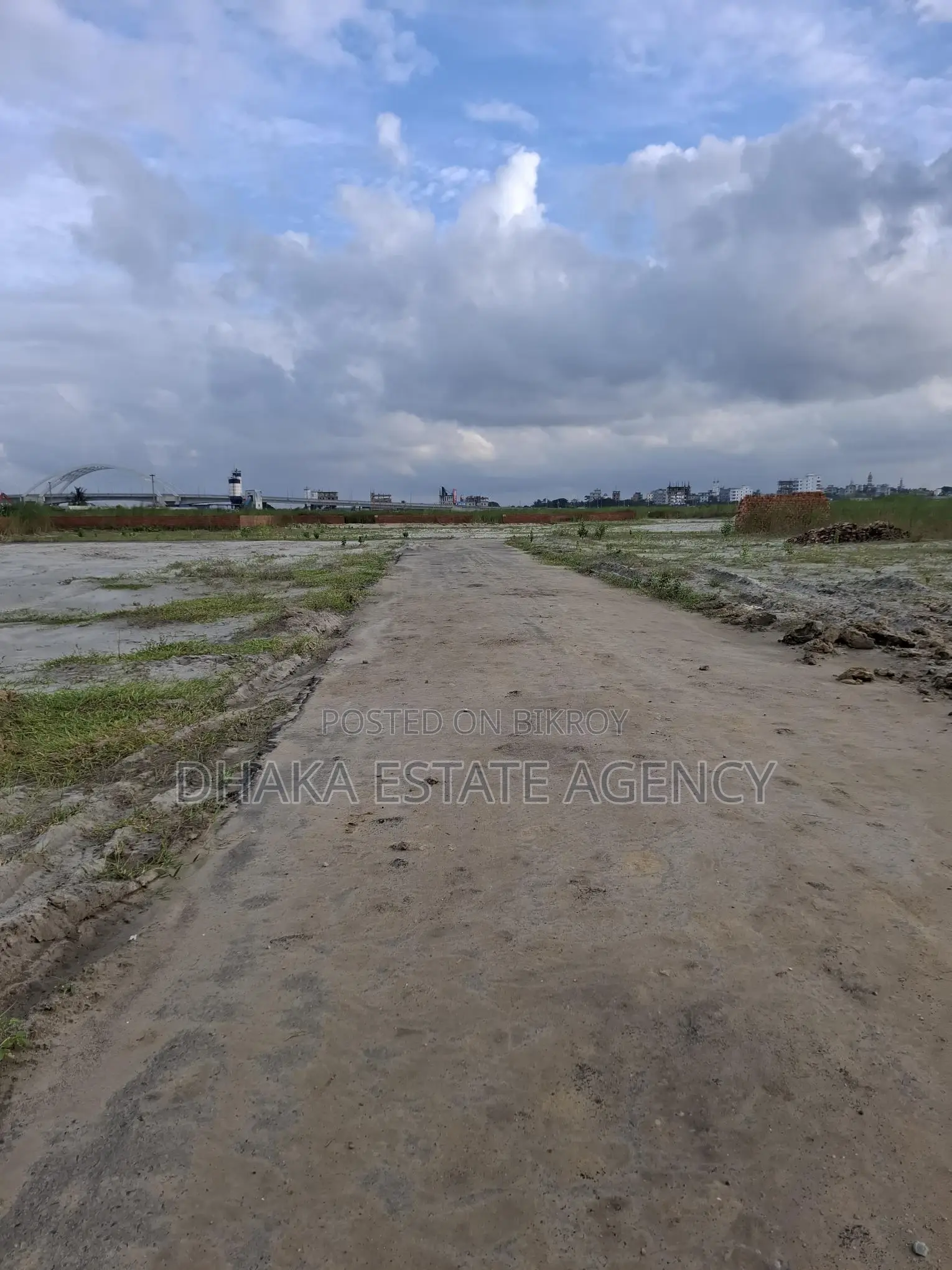 South Face Block-K, 5 Katha Plot for Sale in Basundhara